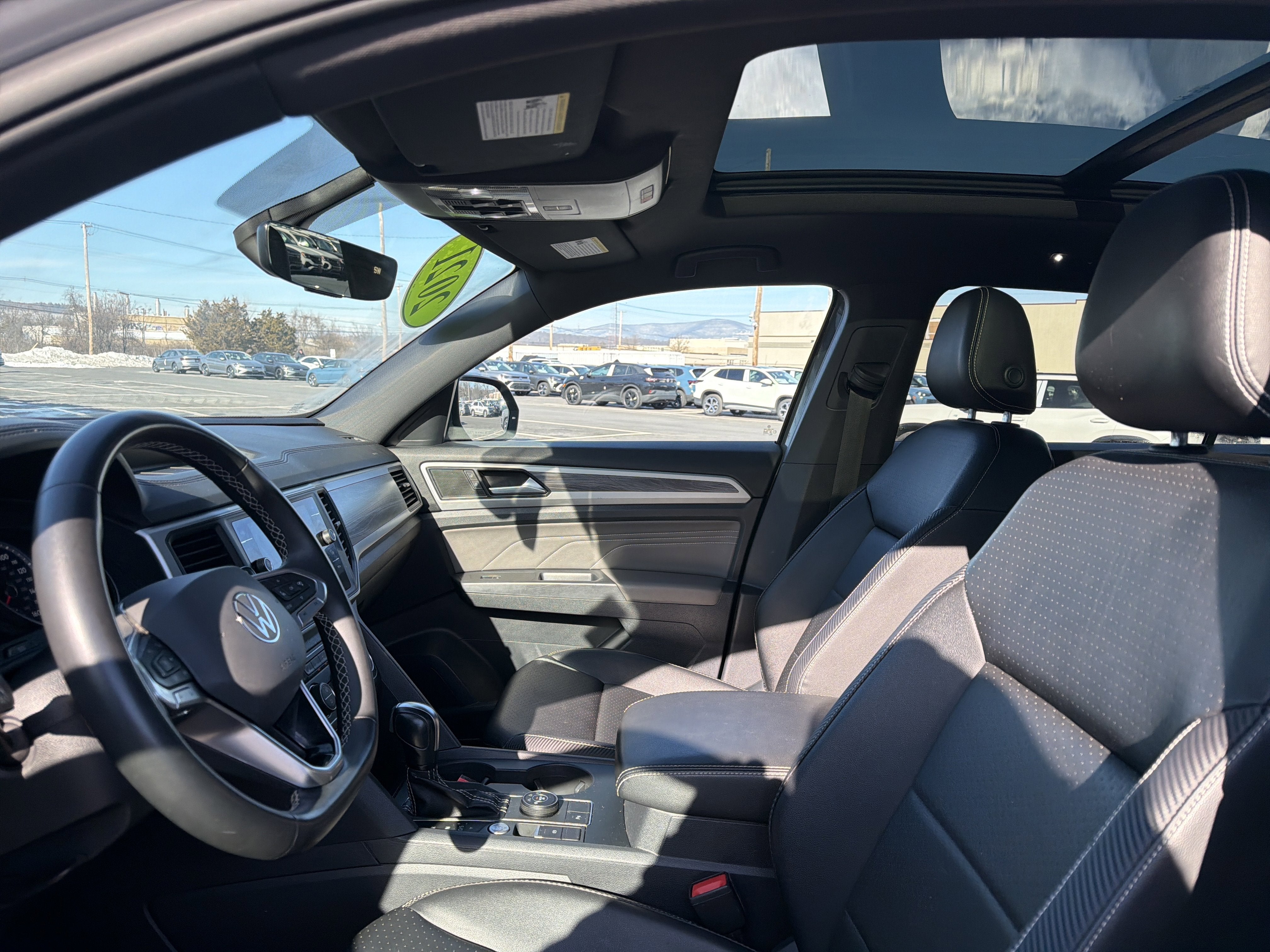 2021 Volkswagen Atlas Cross Sport 2.0T SE w/Technology