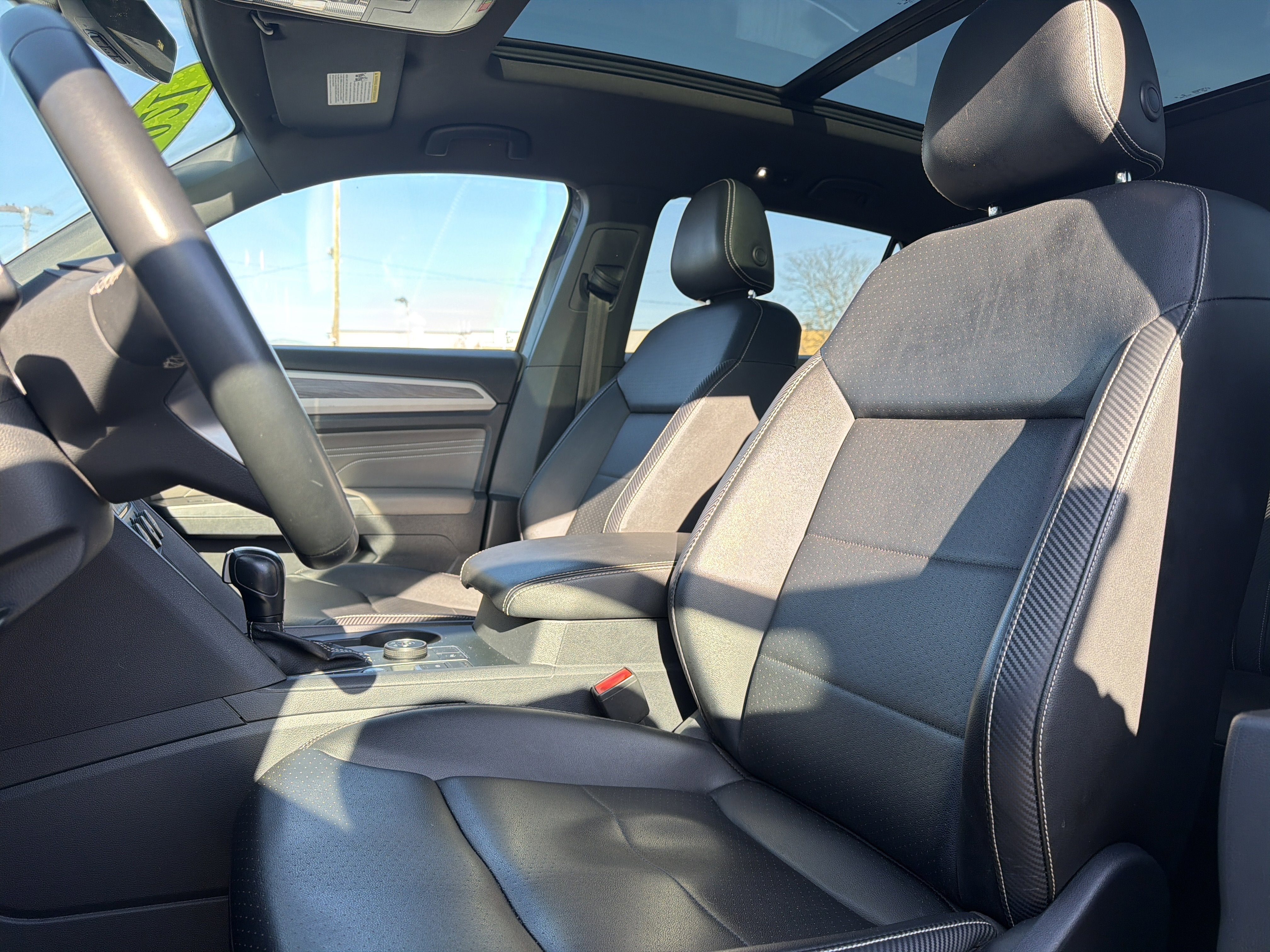 2021 Volkswagen Atlas Cross Sport 2.0T SE w/Technology