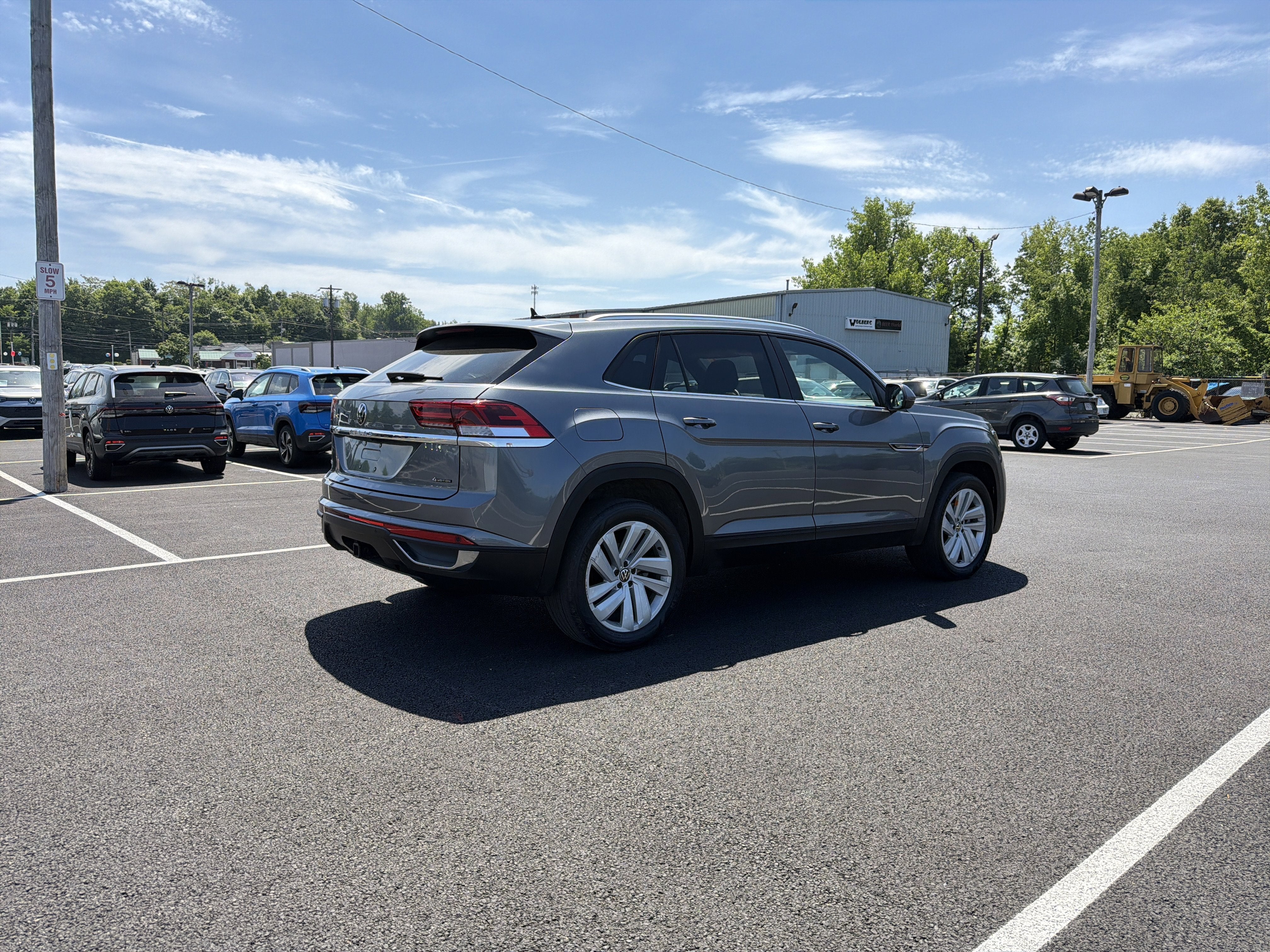 2023 Volkswagen Atlas Cross Sport 3.6L V6 SE w/Technology
