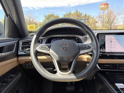 2025 Volkswagen Atlas Cross Sport 2.0T SE w/Technology