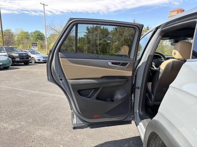 2025 Volkswagen Atlas Cross Sport 2.0T SE w/Technology