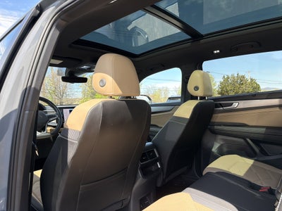 2025 Volkswagen Atlas Cross Sport 2.0T SE w/Technology