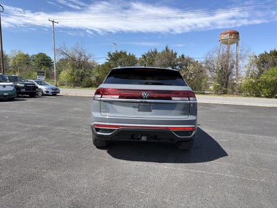 2025 Volkswagen Atlas Cross Sport 2.0T SE w/Technology