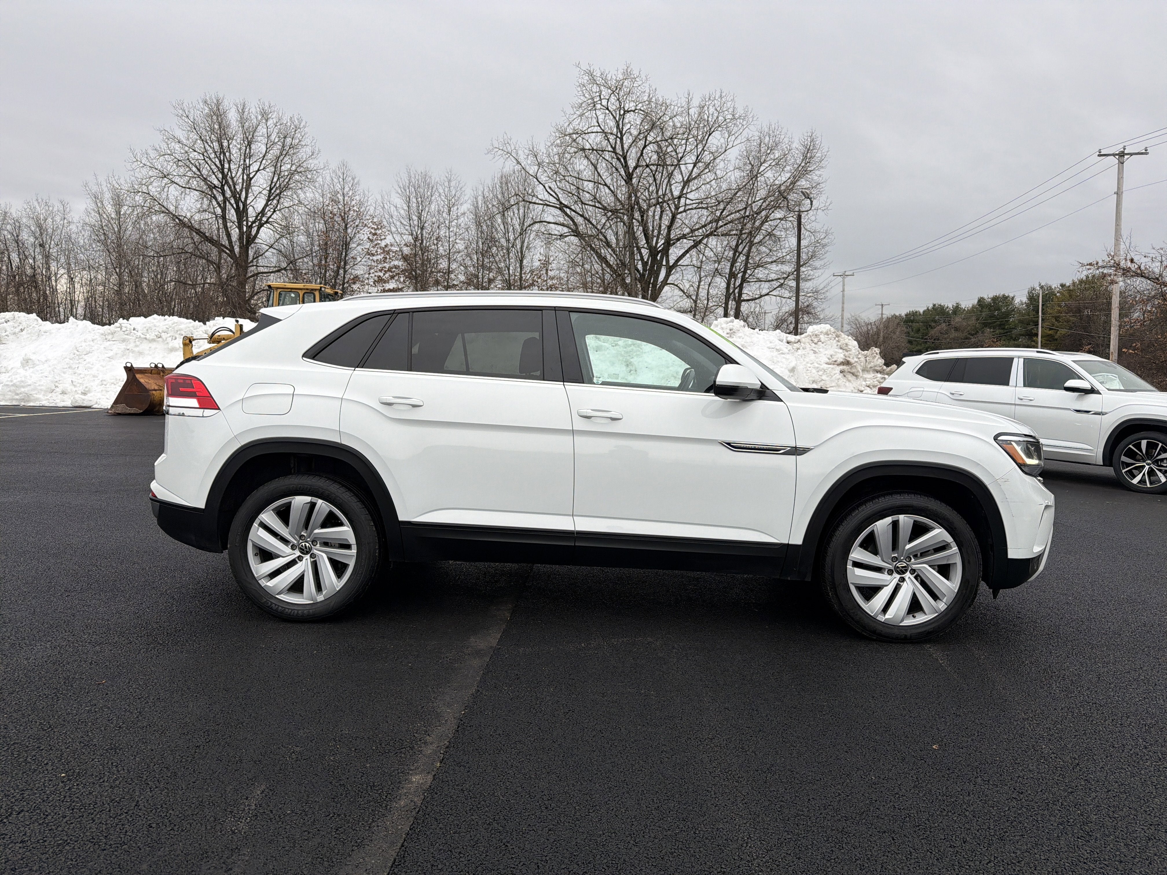 2022 Volkswagen Atlas Cross Sport 3.6L V6 SE w/Technology