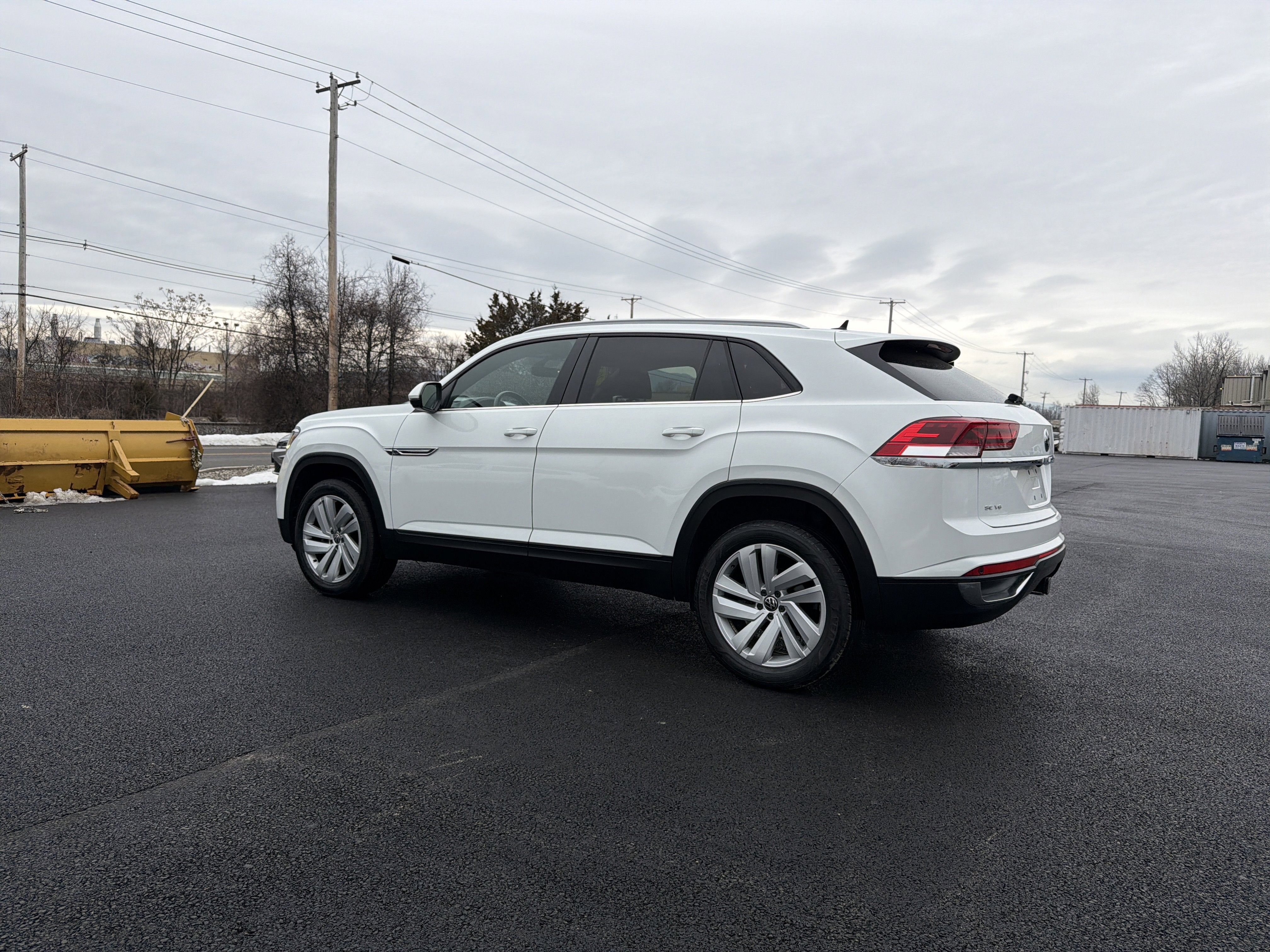 2022 Volkswagen Atlas Cross Sport 3.6L V6 SE w/Technology