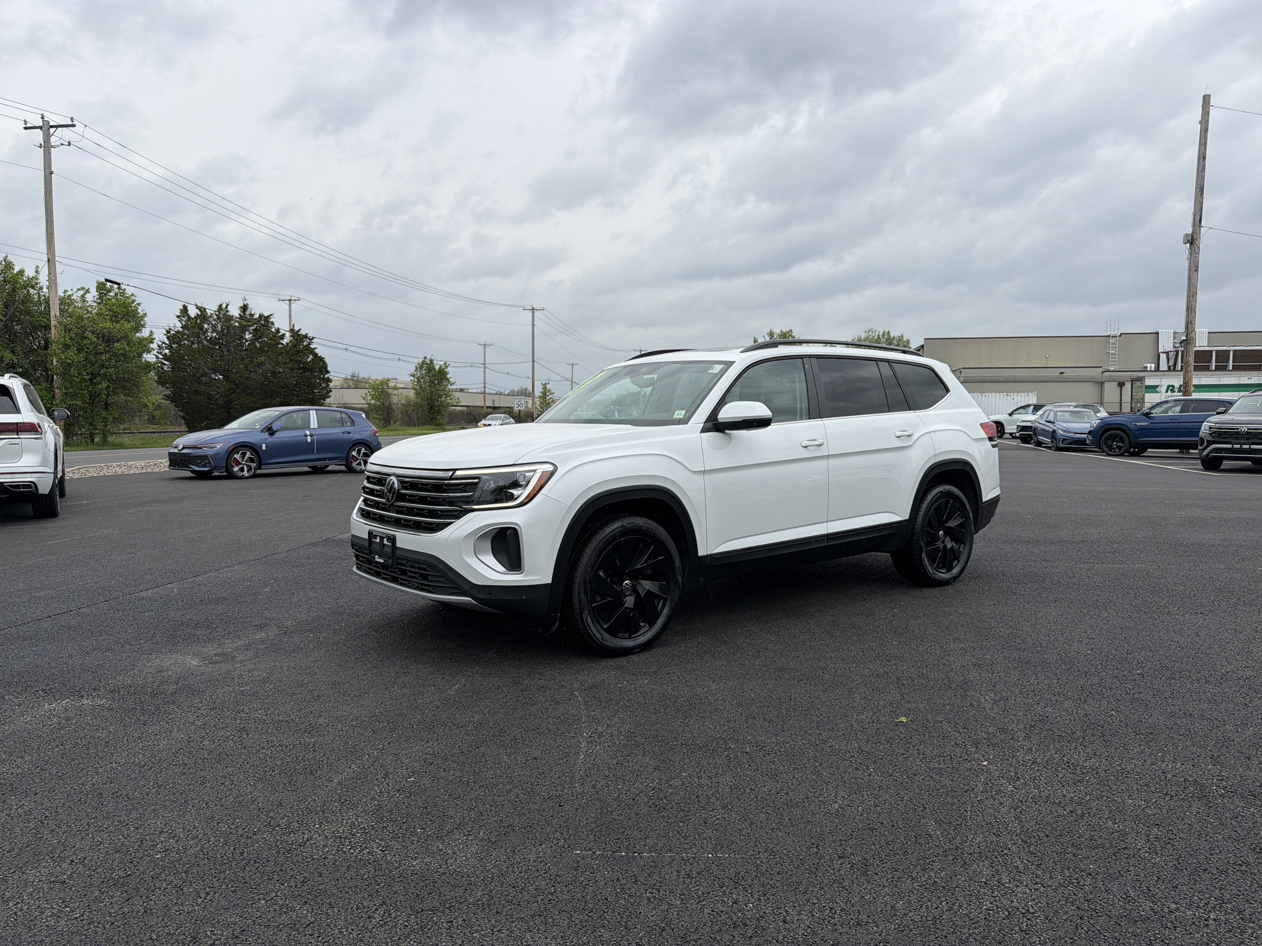 2026 Volkswagen Atlas 2.0T SE w/Technology