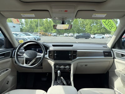 2022 Volkswagen Atlas 2.0T SE w/Technology