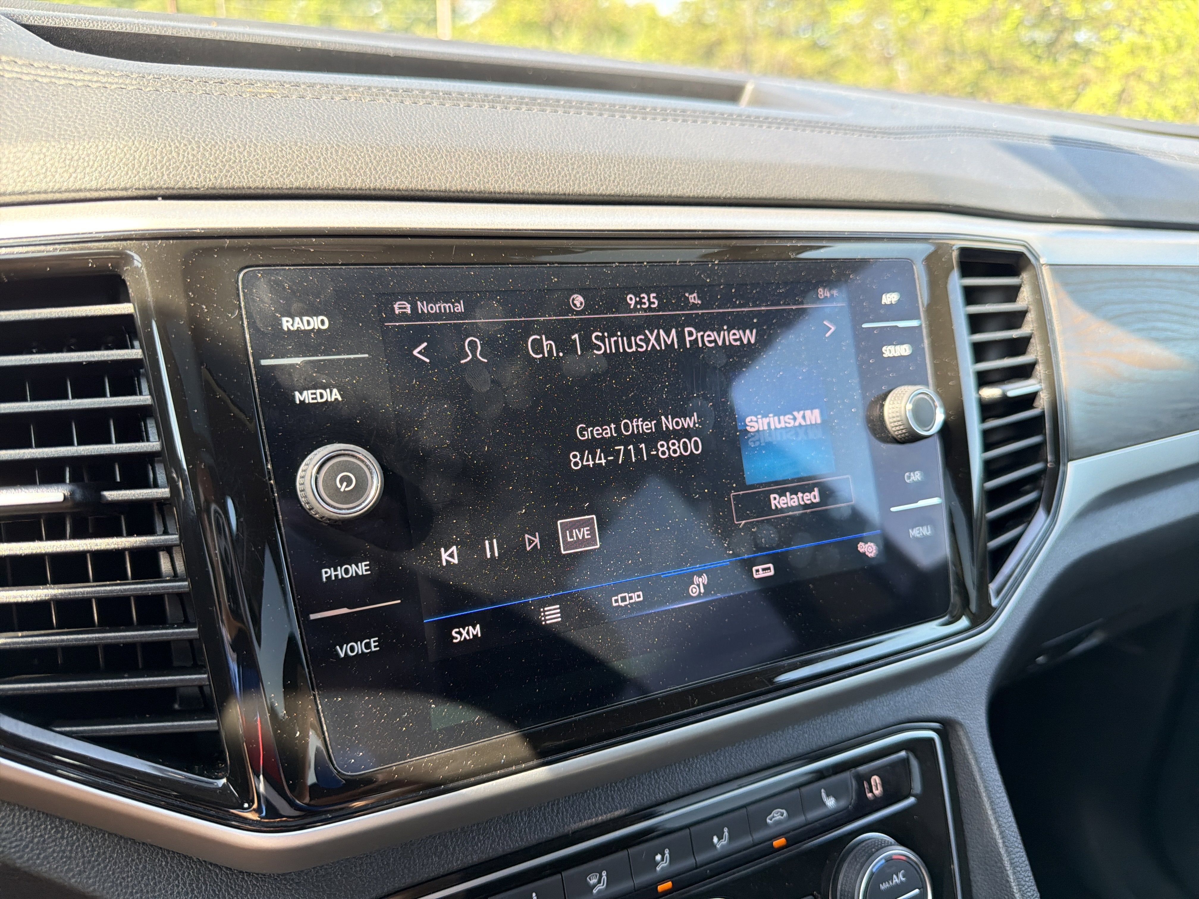 2022 Volkswagen Atlas 3.6L V6 SE w/Technology