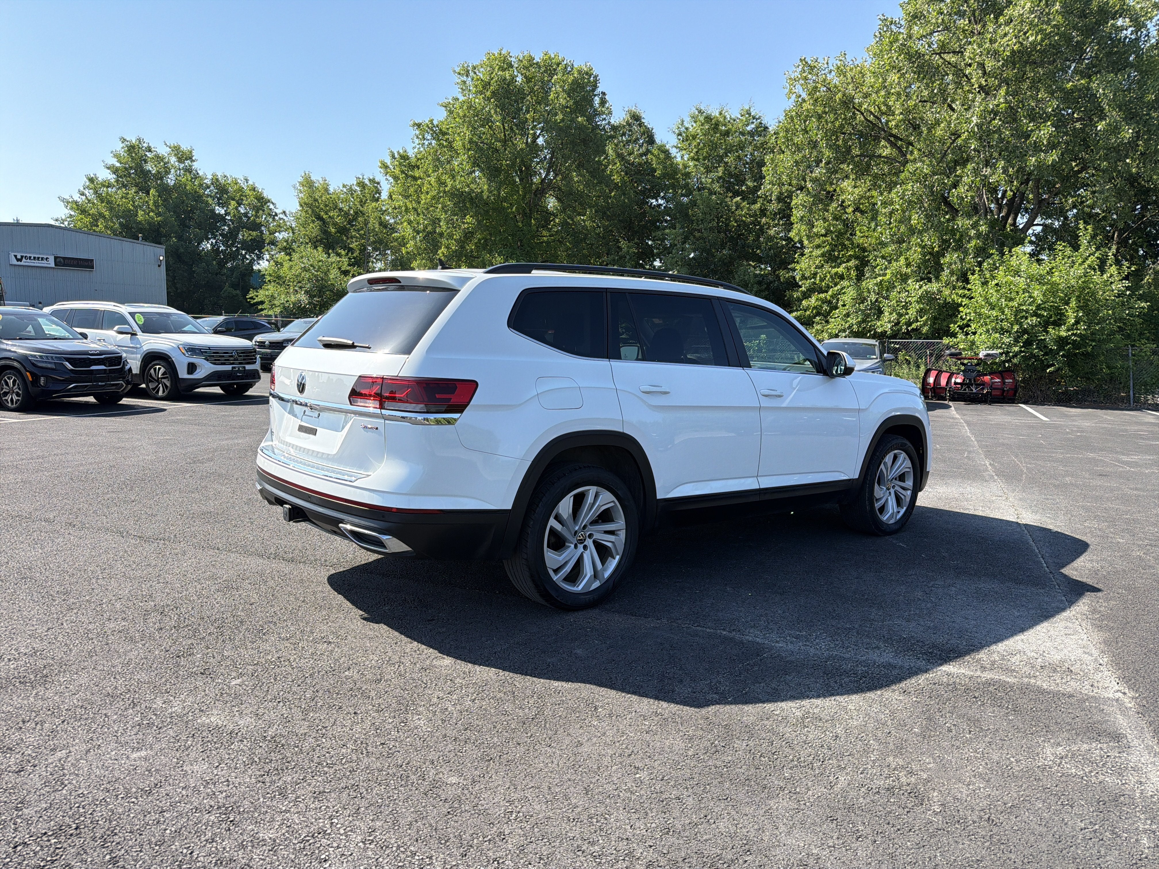 2023 Volkswagen Atlas 3.6L V6 SE w/Technology