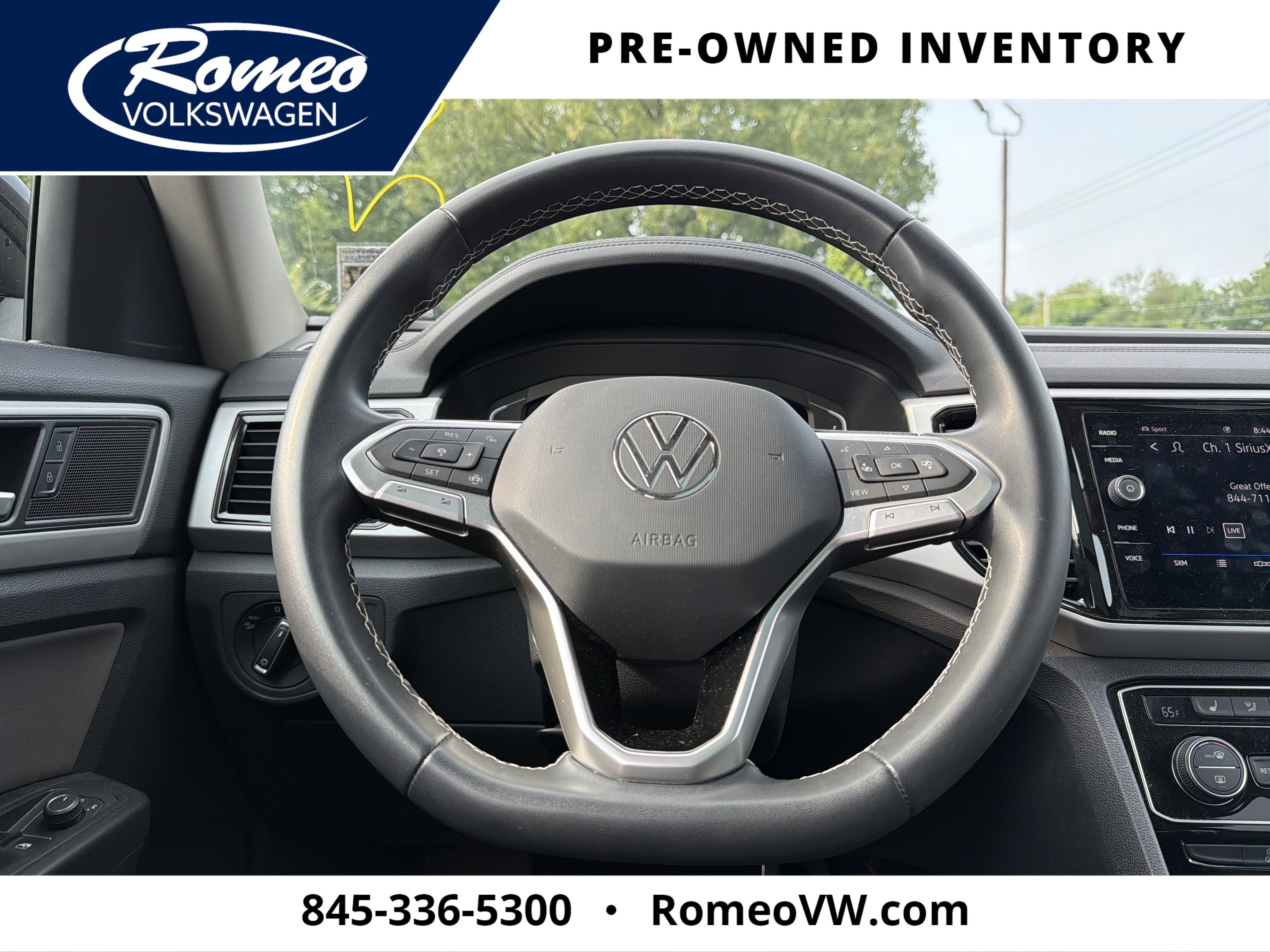 2022 Volkswagen Atlas 3.6L V6 SE w/Technology