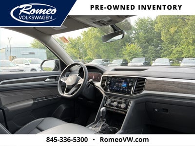 2022 Volkswagen Atlas 3.6L V6 SE w/Technology