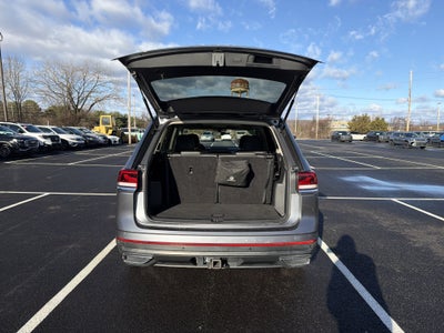2022 Volkswagen Atlas 3.6L V6 SE w/Technology