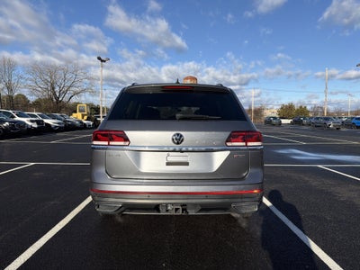 2022 Volkswagen Atlas 3.6L V6 SE w/Technology