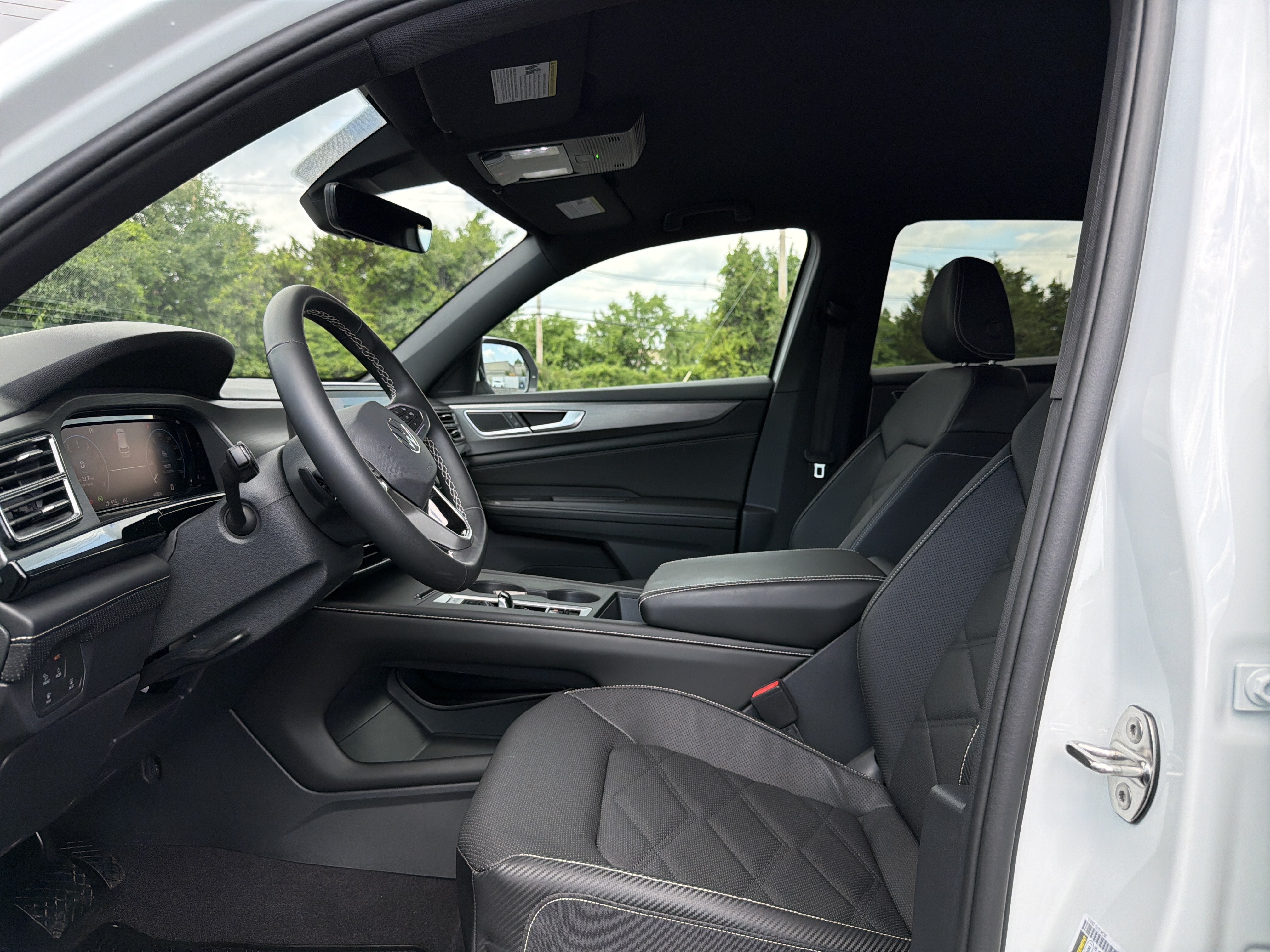 2024 Volkswagen Atlas Cross Sport 2.0T SE