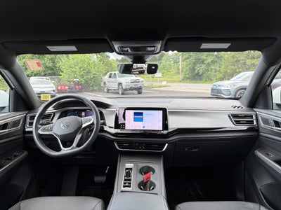 2024 Volkswagen Atlas Cross Sport 2.0T SE