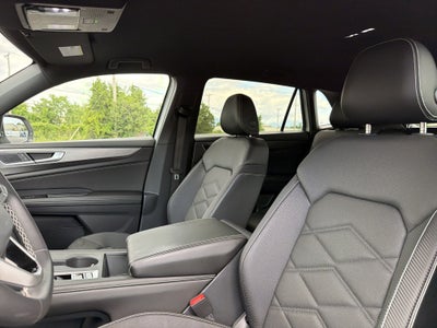 2024 Volkswagen Atlas Cross Sport 2.0T SE