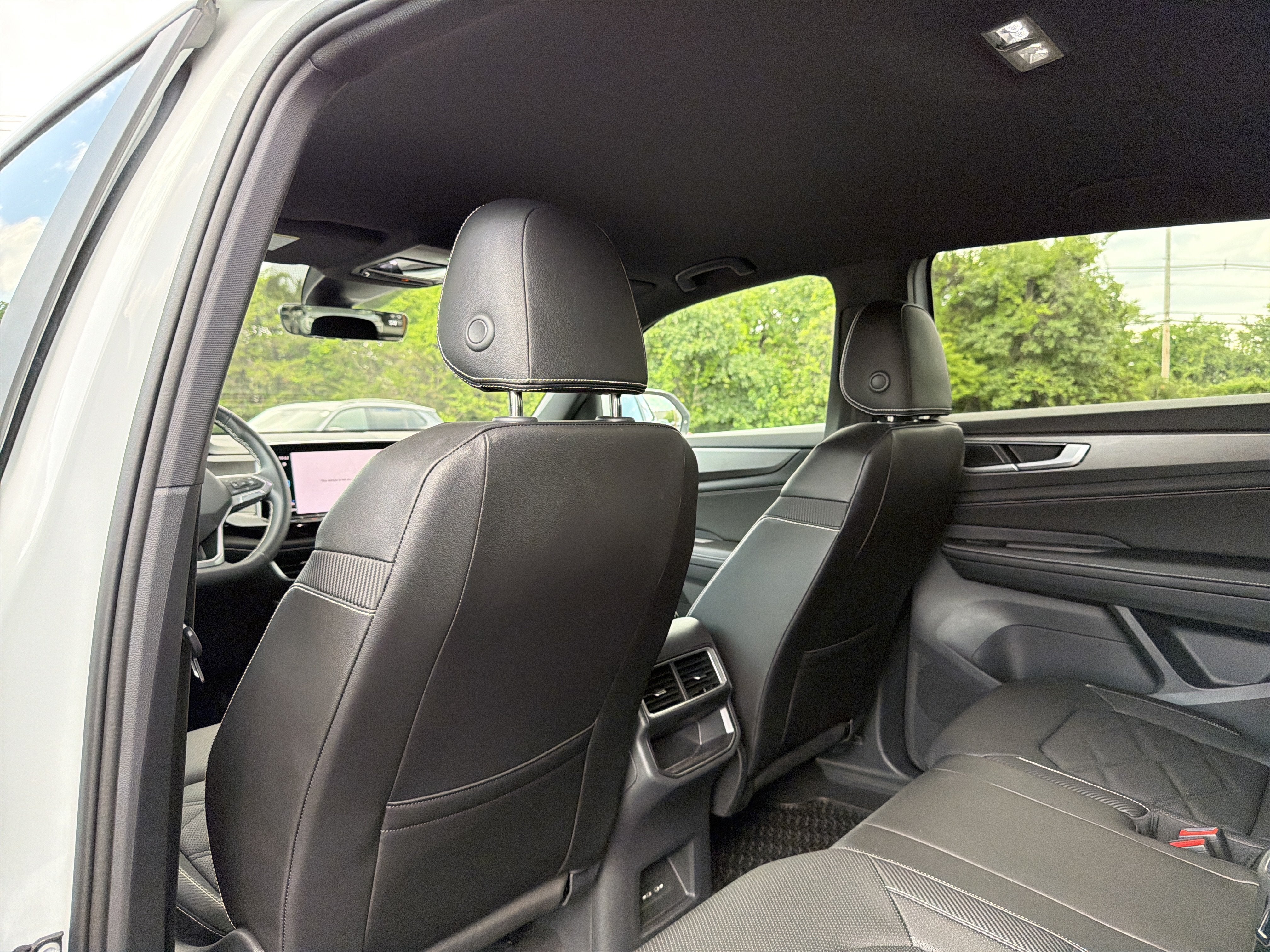 2024 Volkswagen Atlas Cross Sport 2.0T SE