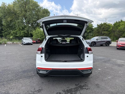 2024 Volkswagen Atlas Cross Sport 2.0T SE