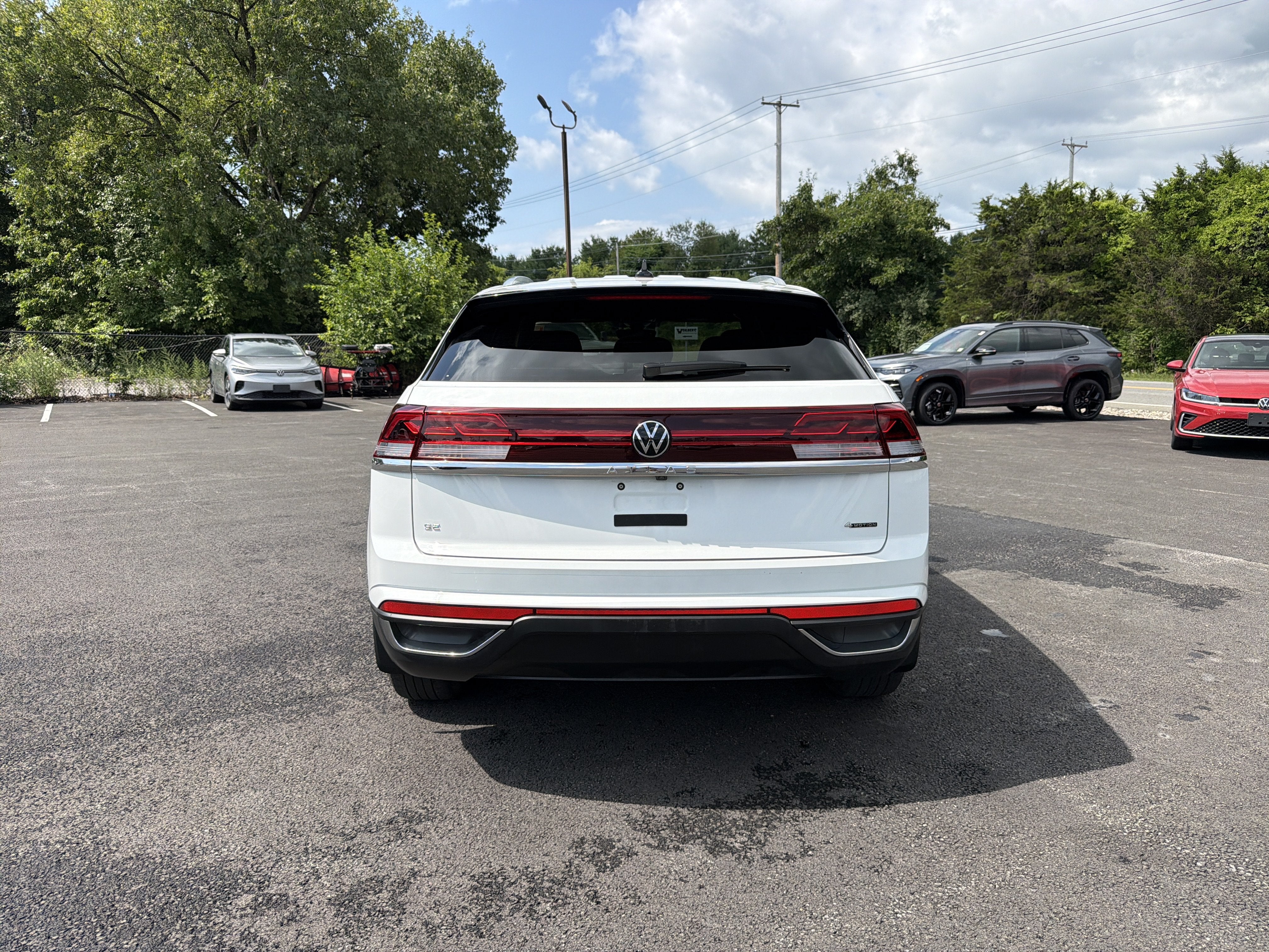 2024 Volkswagen Atlas Cross Sport 2.0T SE