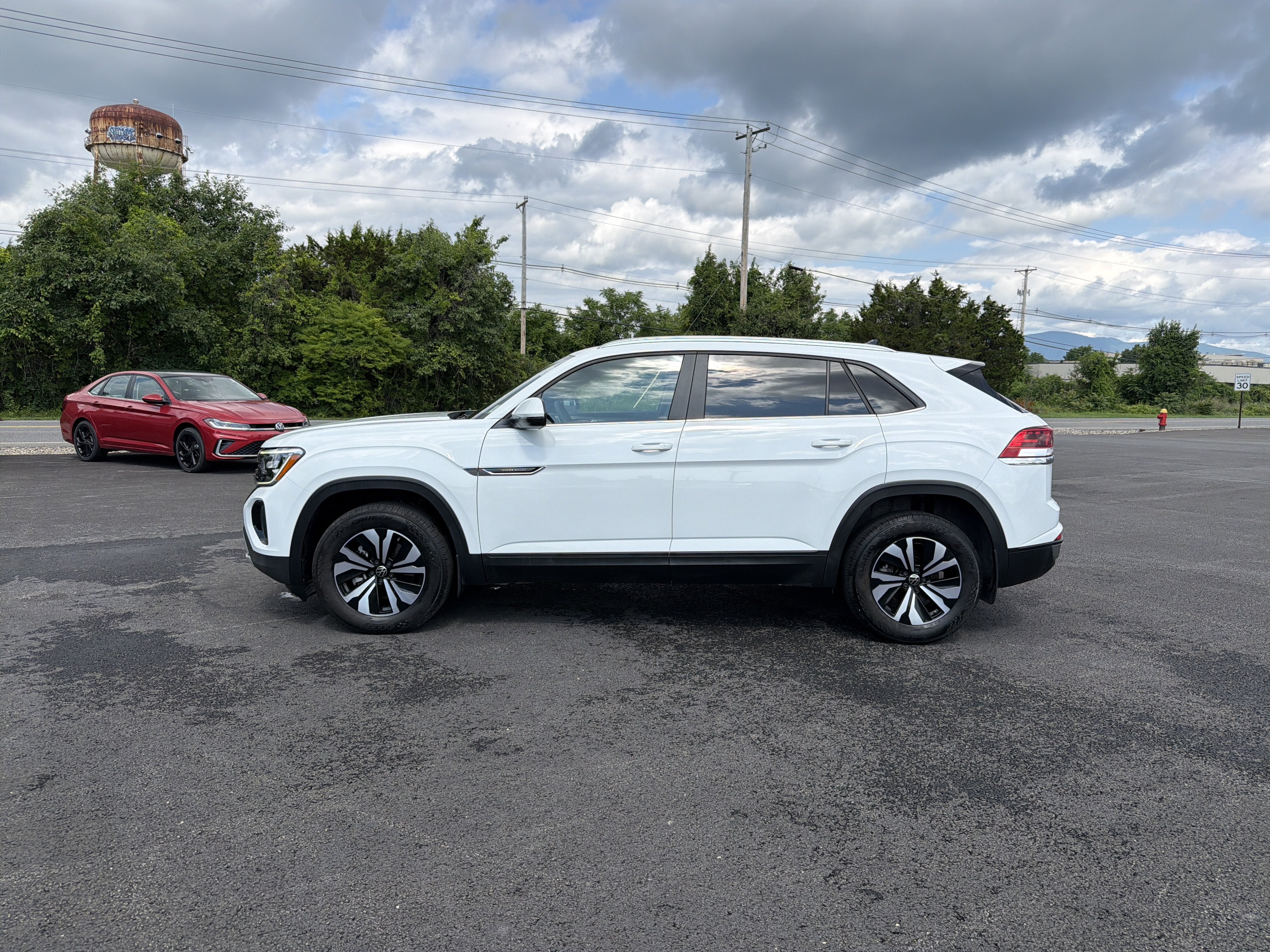 2024 Volkswagen Atlas Cross Sport 2.0T SE