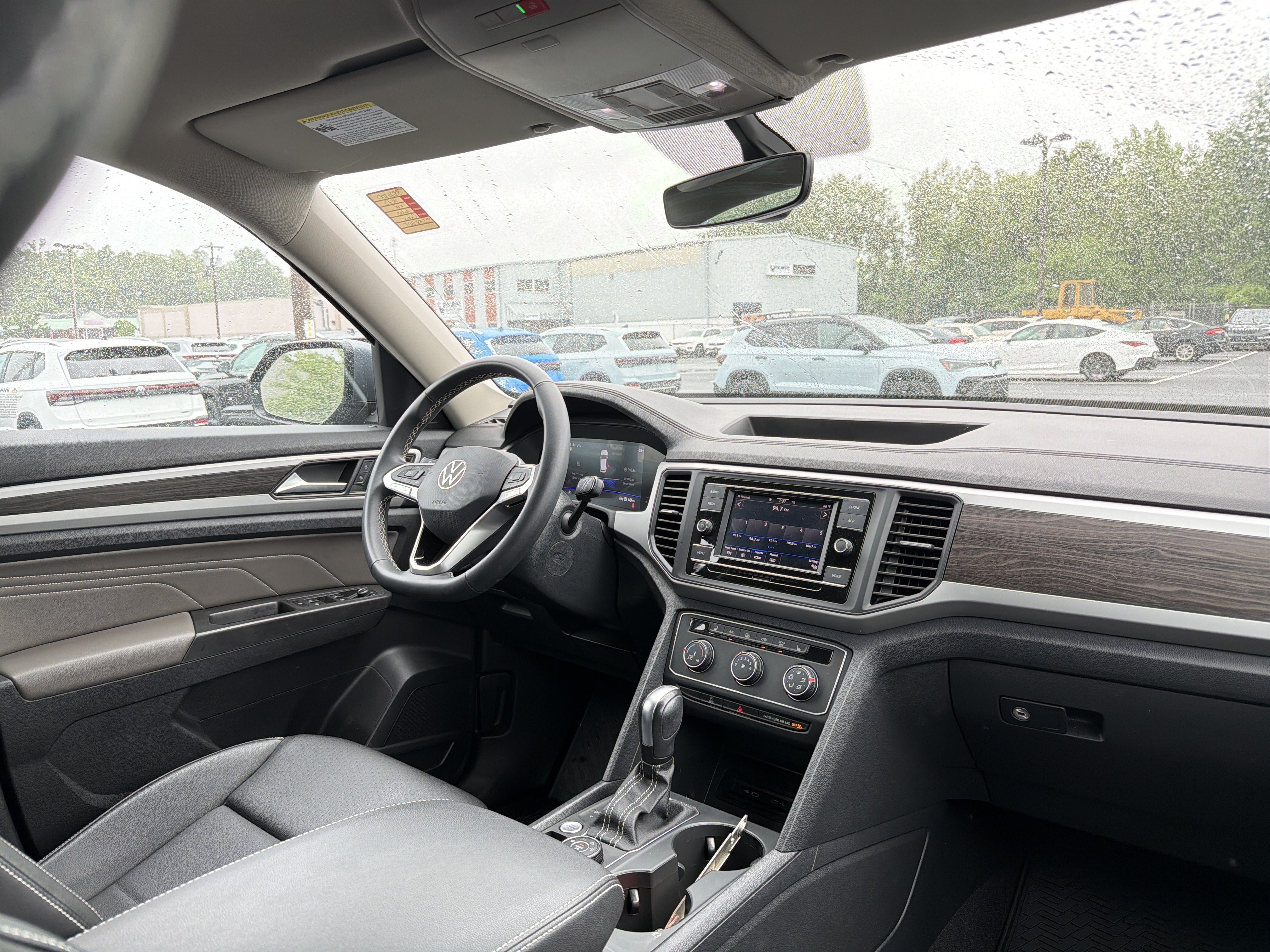 2023 Volkswagen Atlas 2.0T SE
