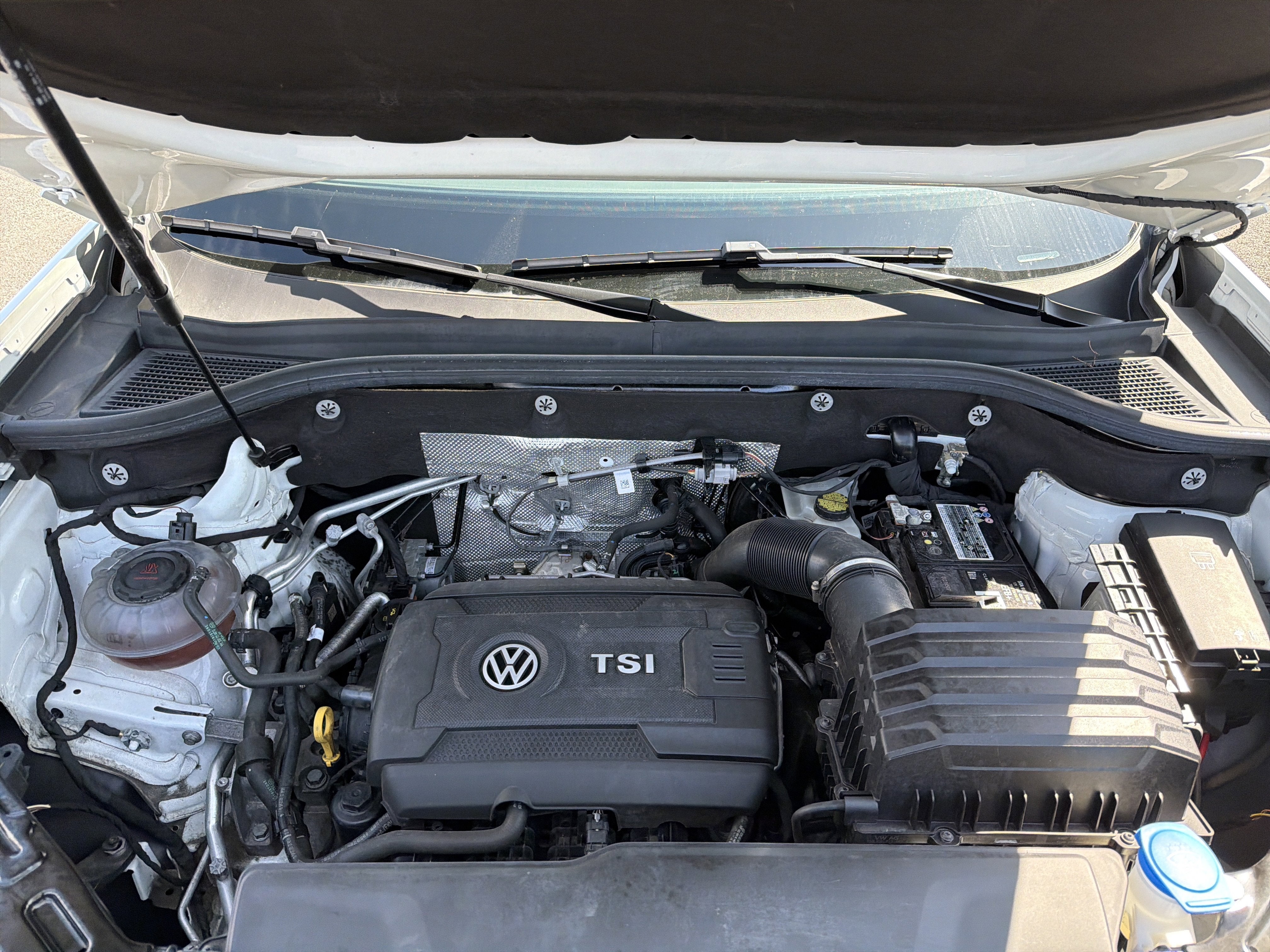 2023 Volkswagen Atlas 2.0T SE