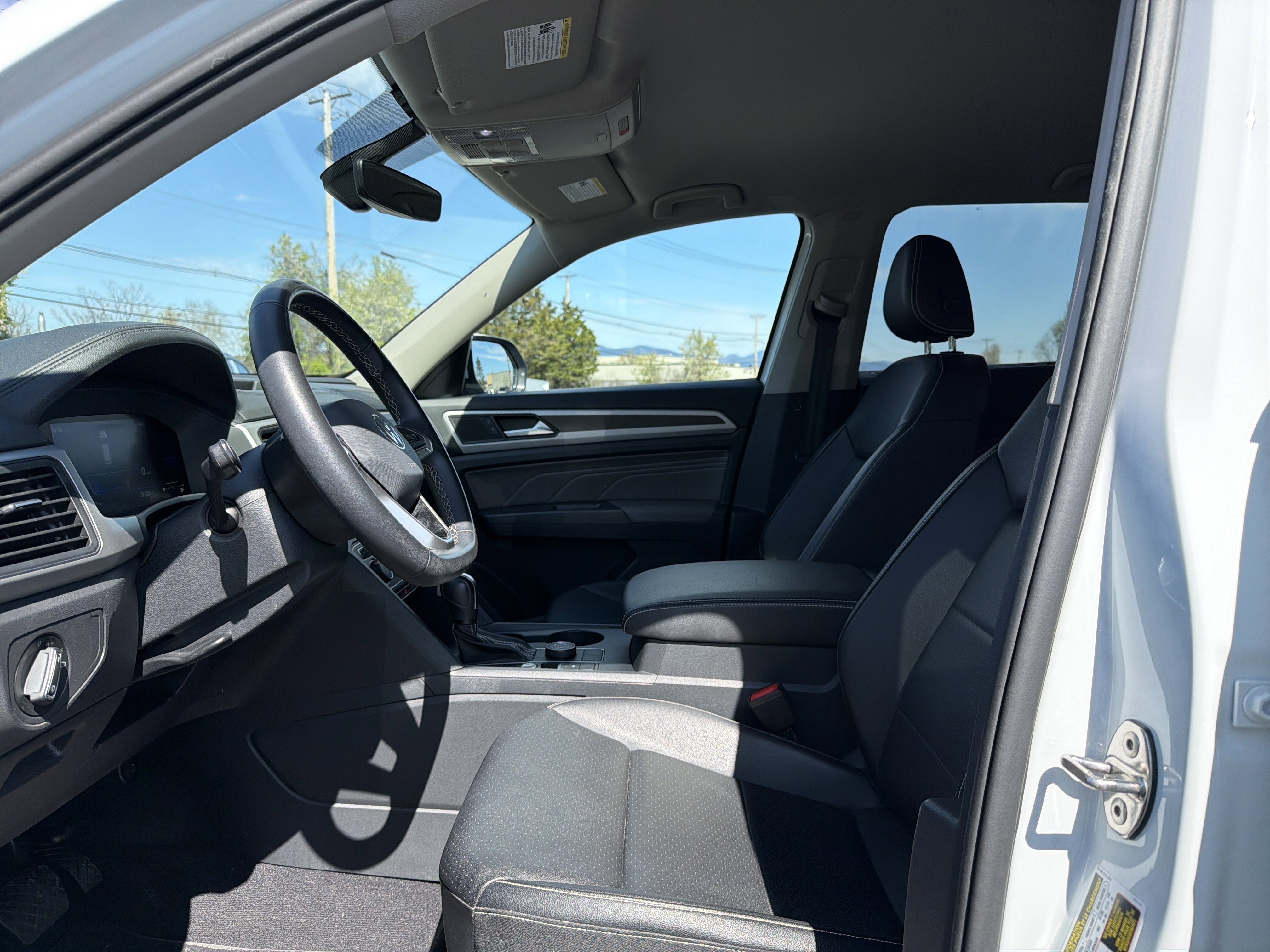 2023 Volkswagen Atlas 2.0T SE