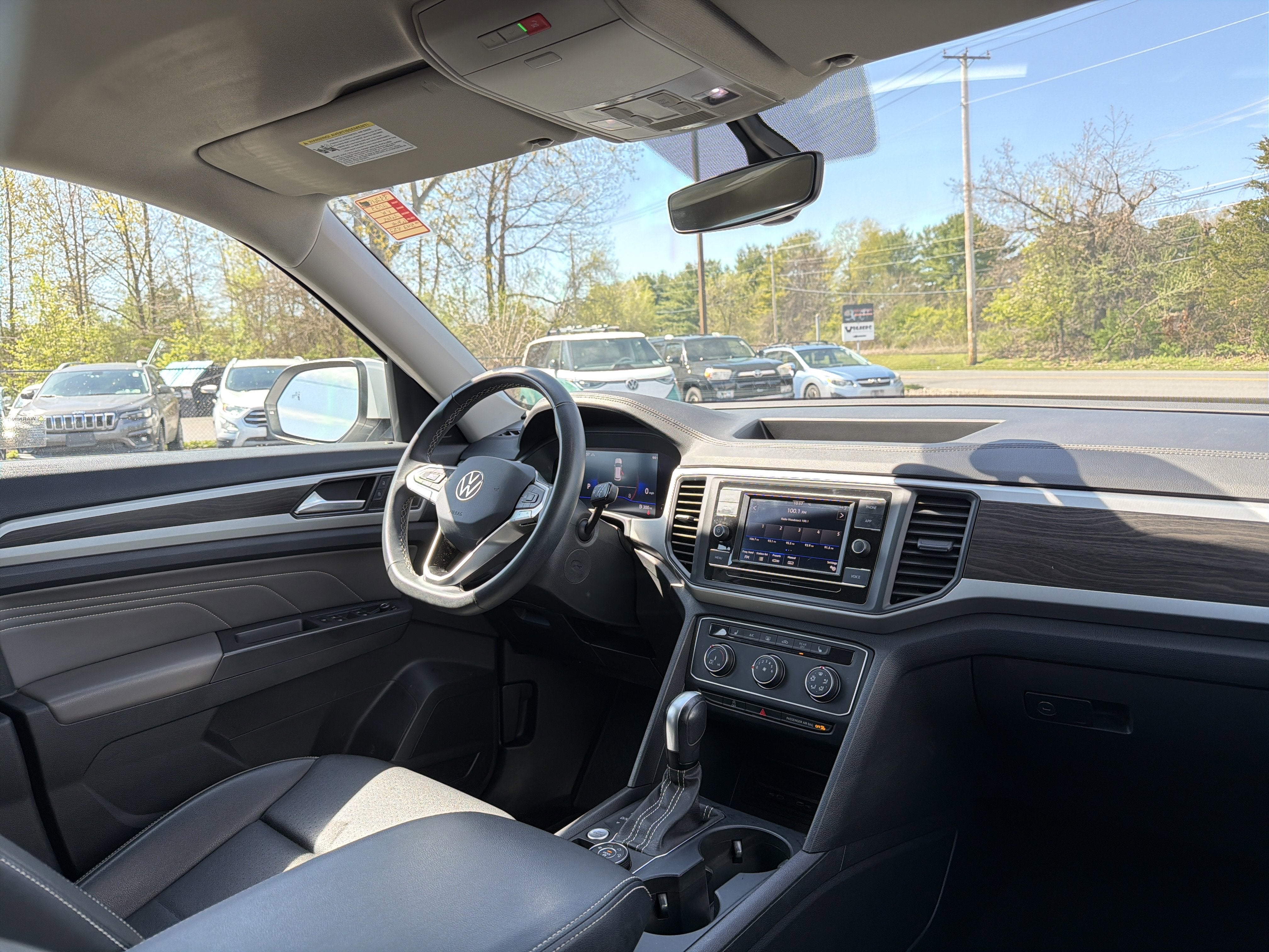 2023 Volkswagen Atlas 2.0T SE