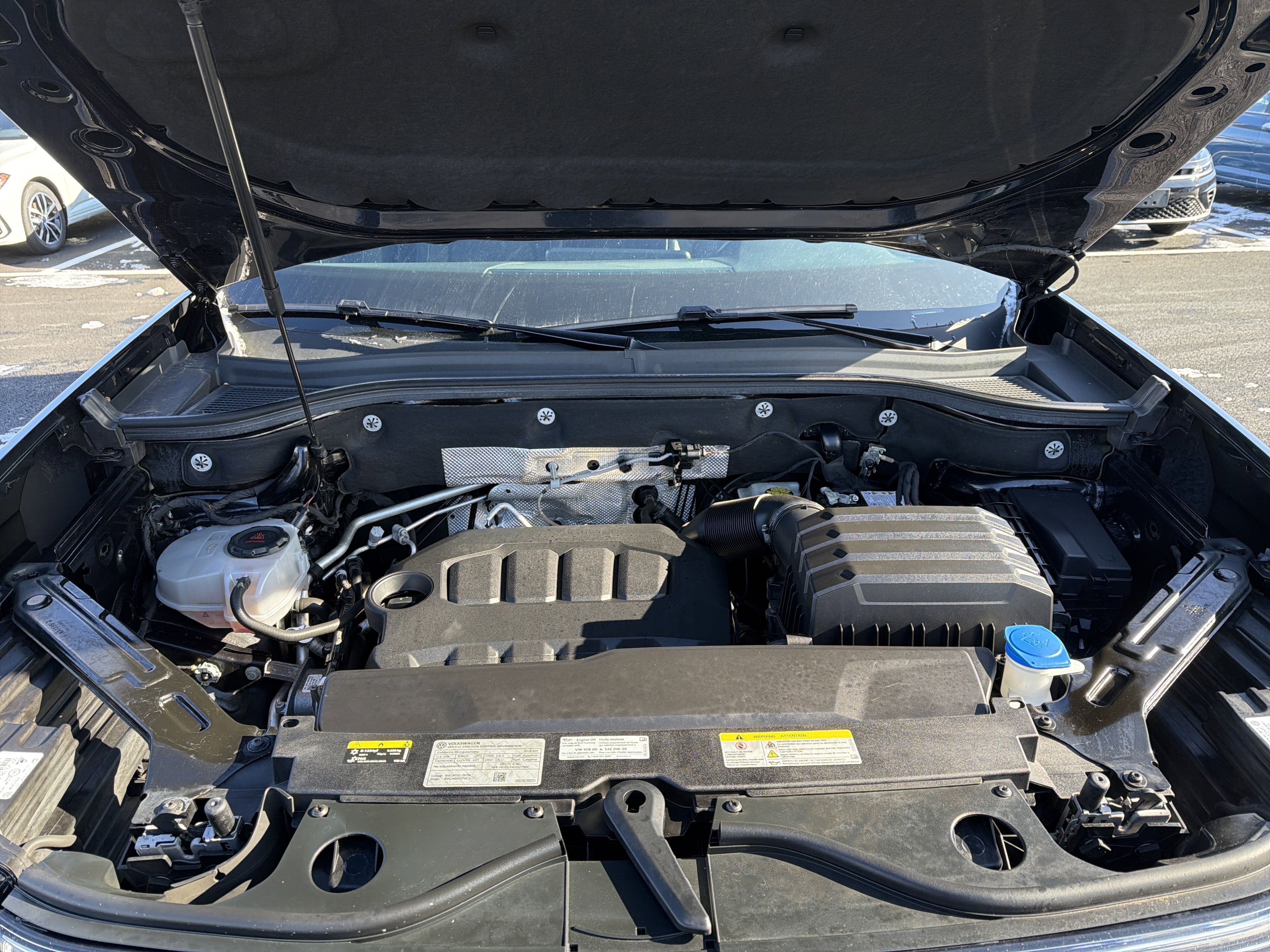 2024 Volkswagen Atlas 2.0T SE