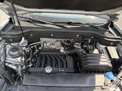 2019 Volkswagen Atlas 3.6L V6 SEL R-Line R-Line