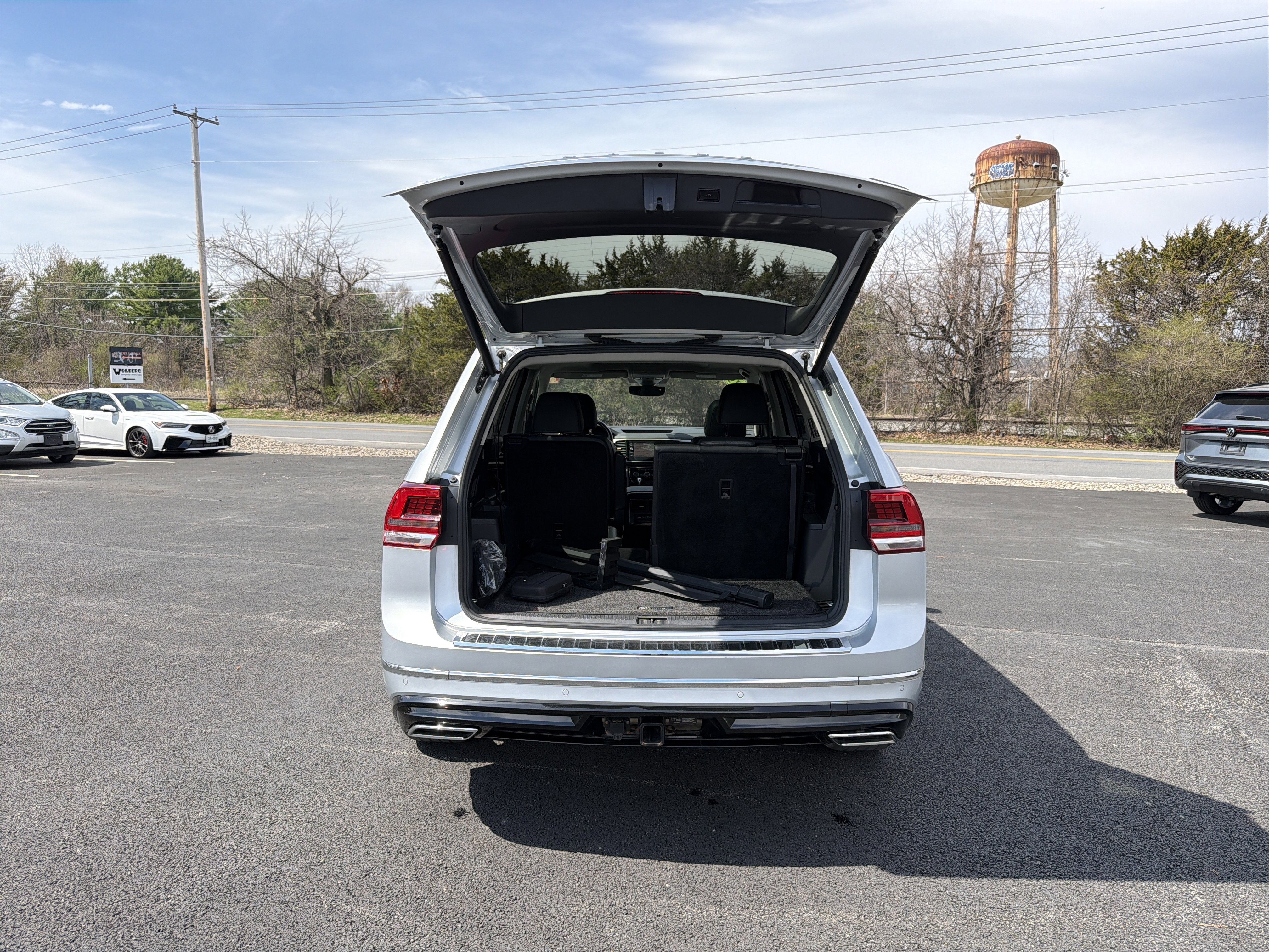 2019 Volkswagen Atlas 3.6L V6 SEL R-Line R-Line