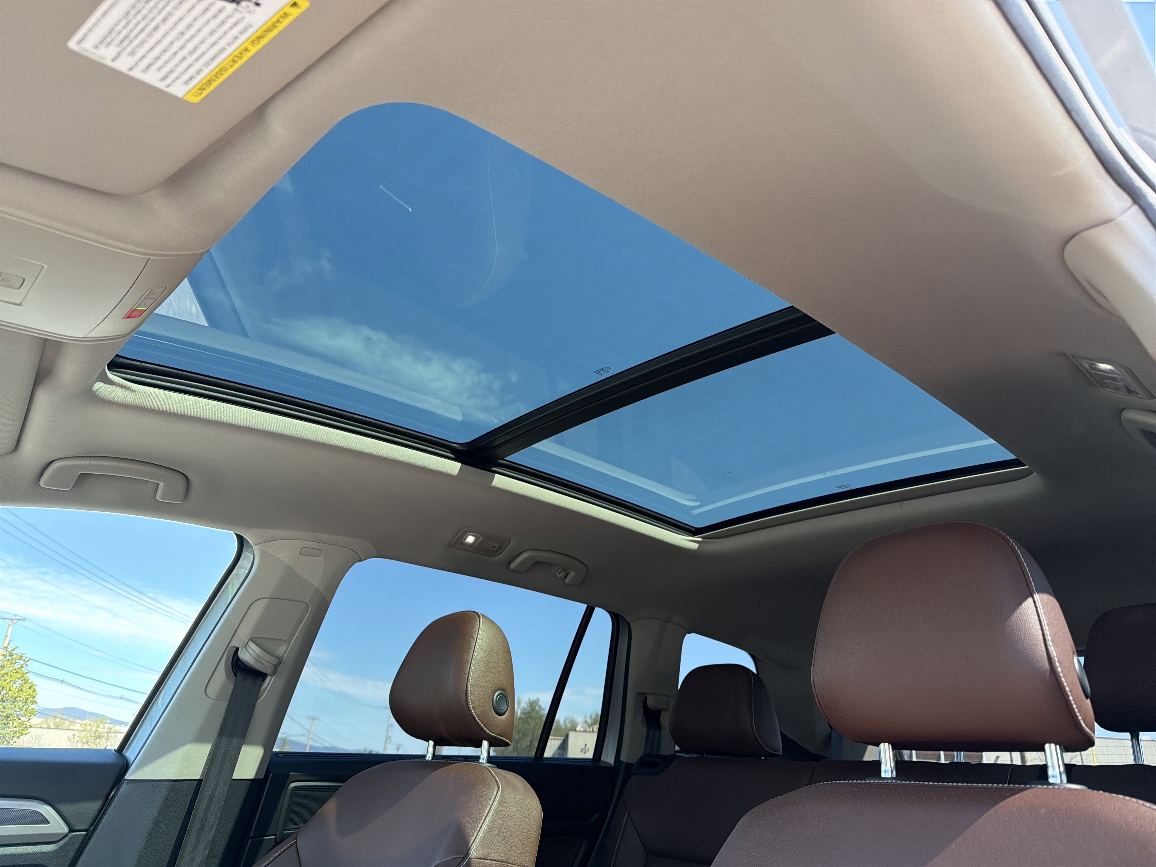 2021 Volkswagen Atlas 3.6L V6 SE w/Technology R-Line