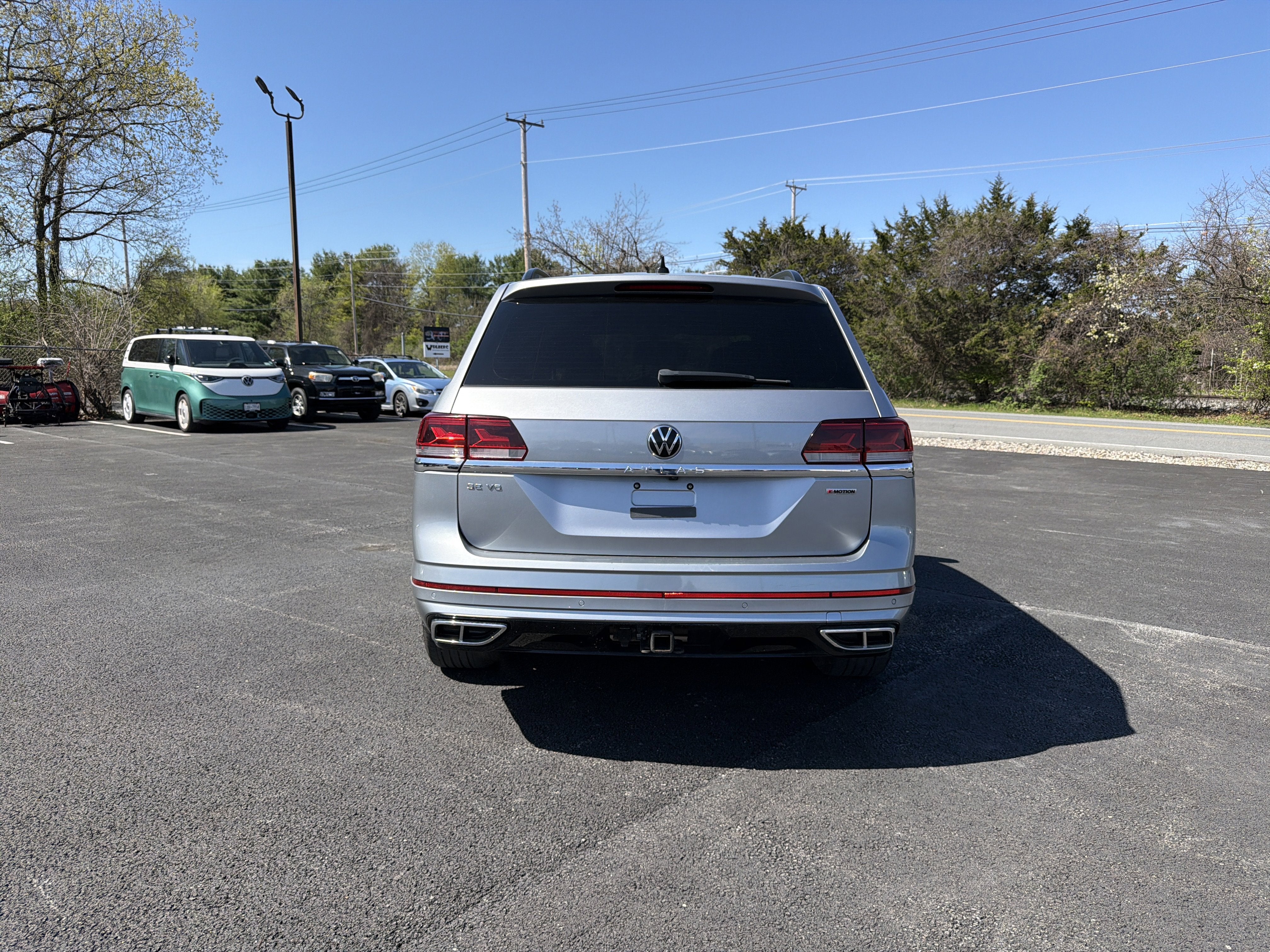 2021 Volkswagen Atlas 3.6L V6 SE w/Technology R-Line