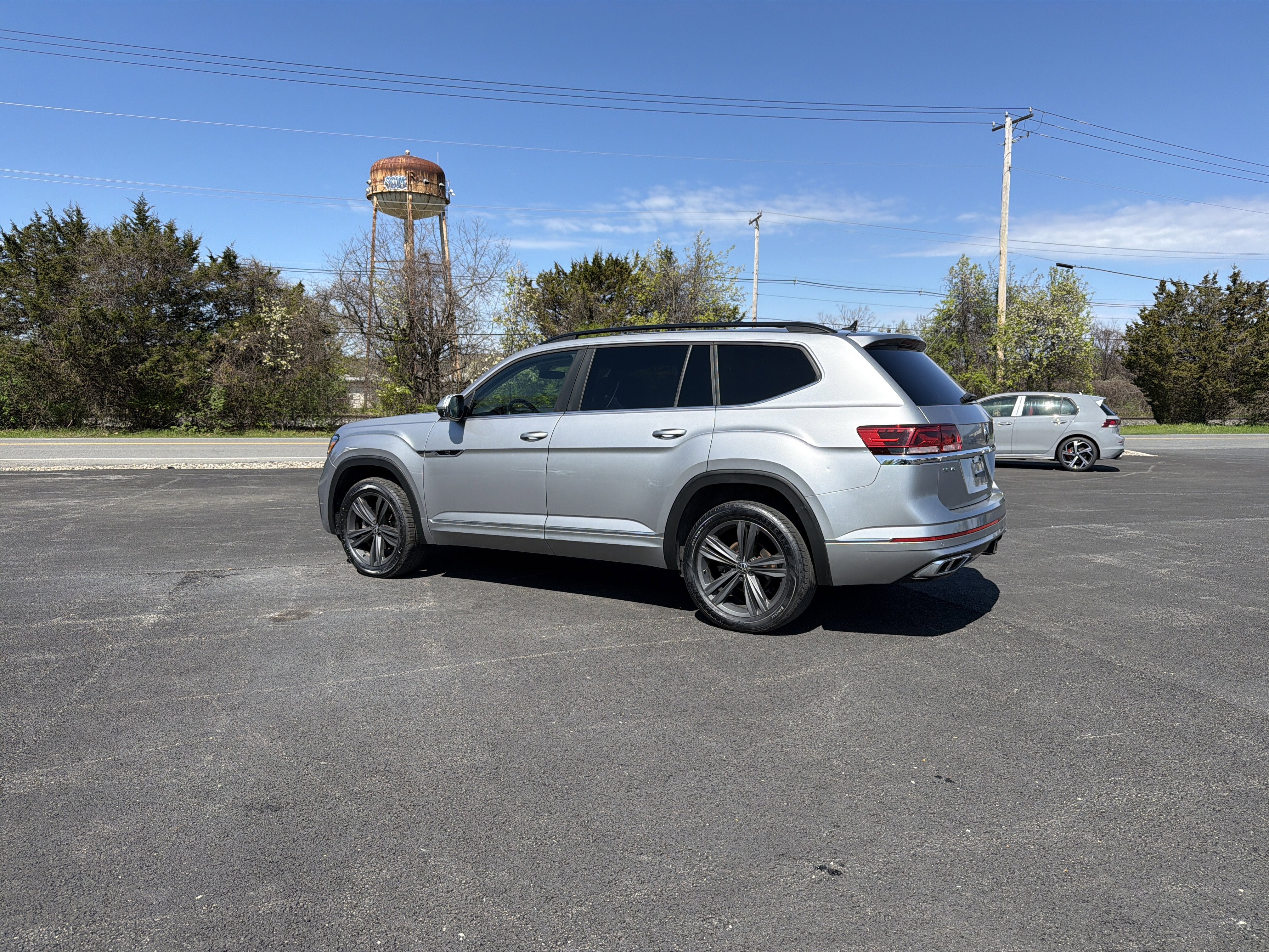 2021 Volkswagen Atlas 3.6L V6 SE w/Technology R-Line