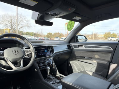2023 Volkswagen Atlas Cross Sport 2.0T SEL R-Line