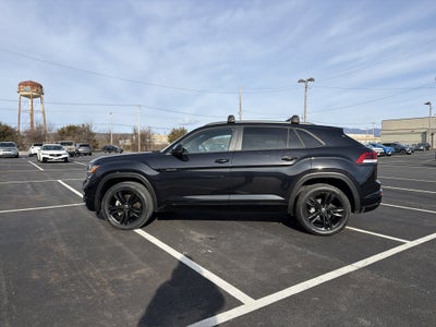 2023 Volkswagen Atlas Cross Sport 2.0T SEL R-Line