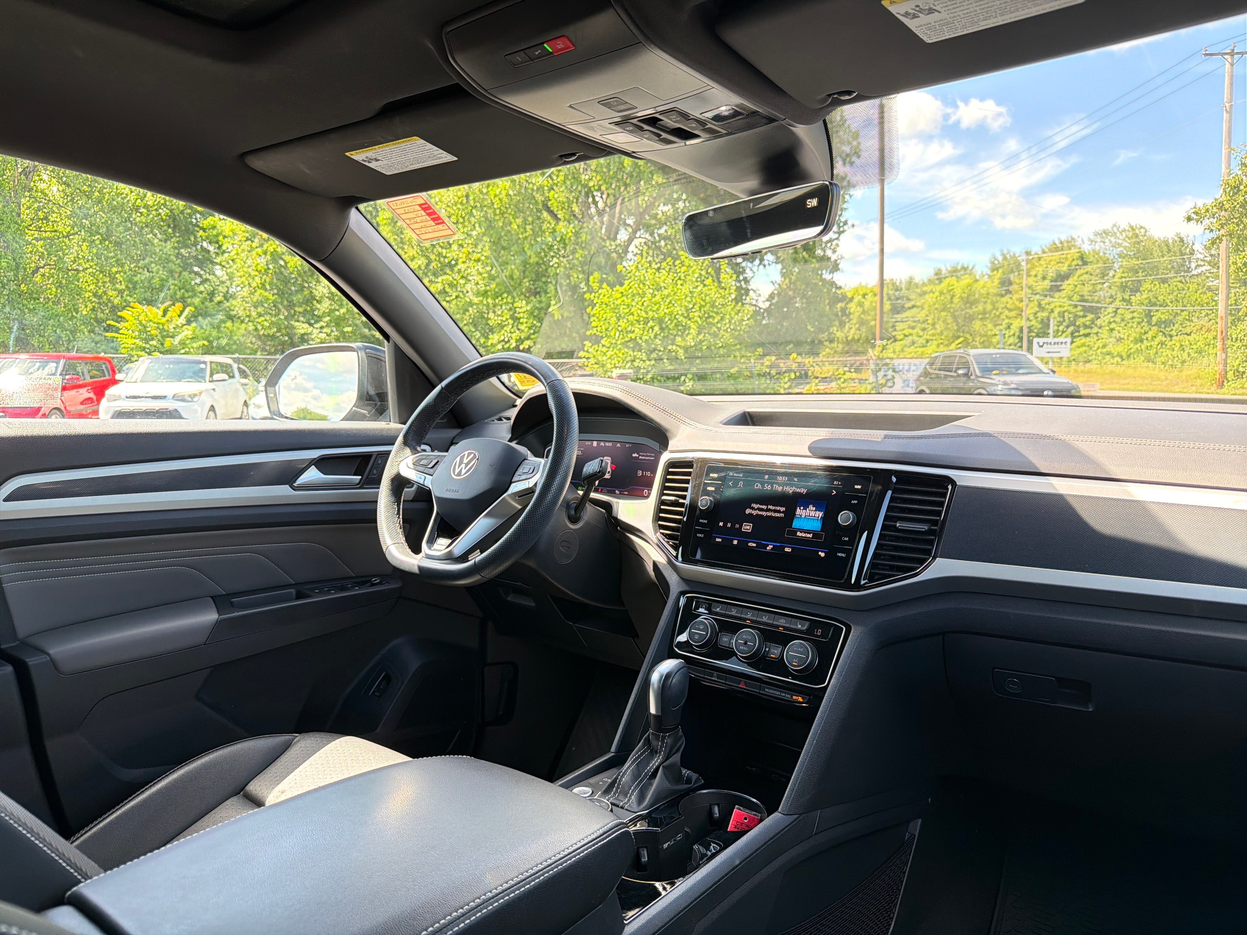 2023 Volkswagen Atlas Cross Sport 3.6L V6 SEL R-Line