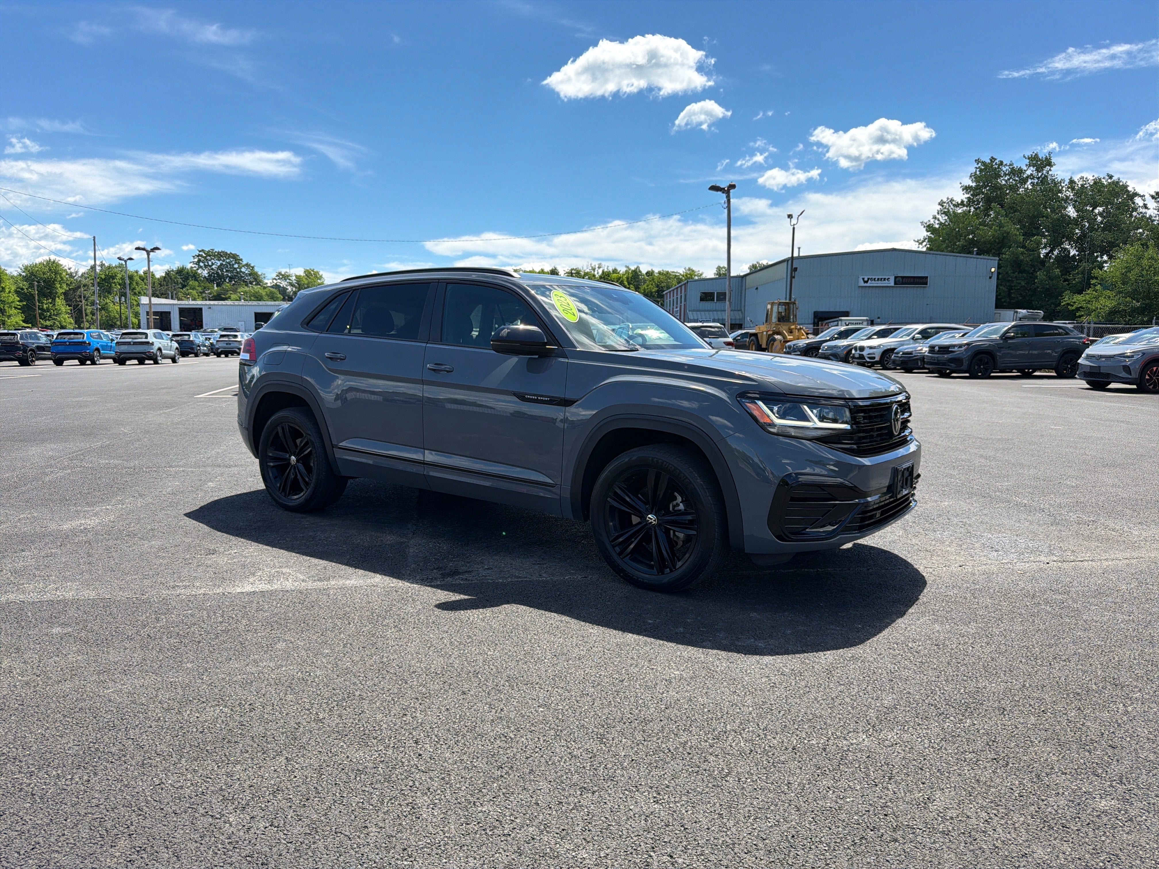 2023 Volkswagen Atlas Cross Sport 3.6L V6 SEL R-Line