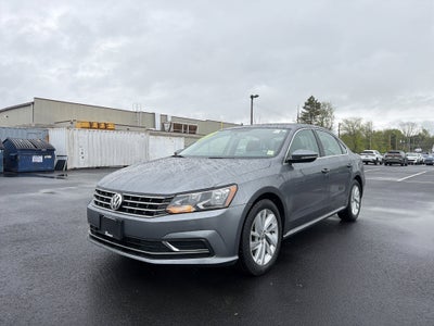 2018 Volkswagen Passat 2.0T SE