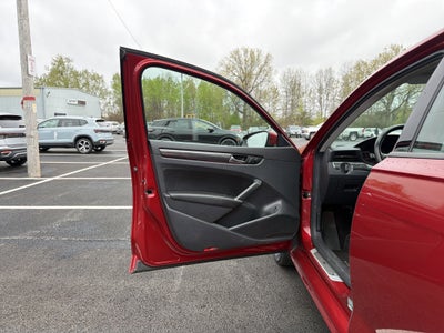 2020 Volkswagen Passat 2.0T R-Line