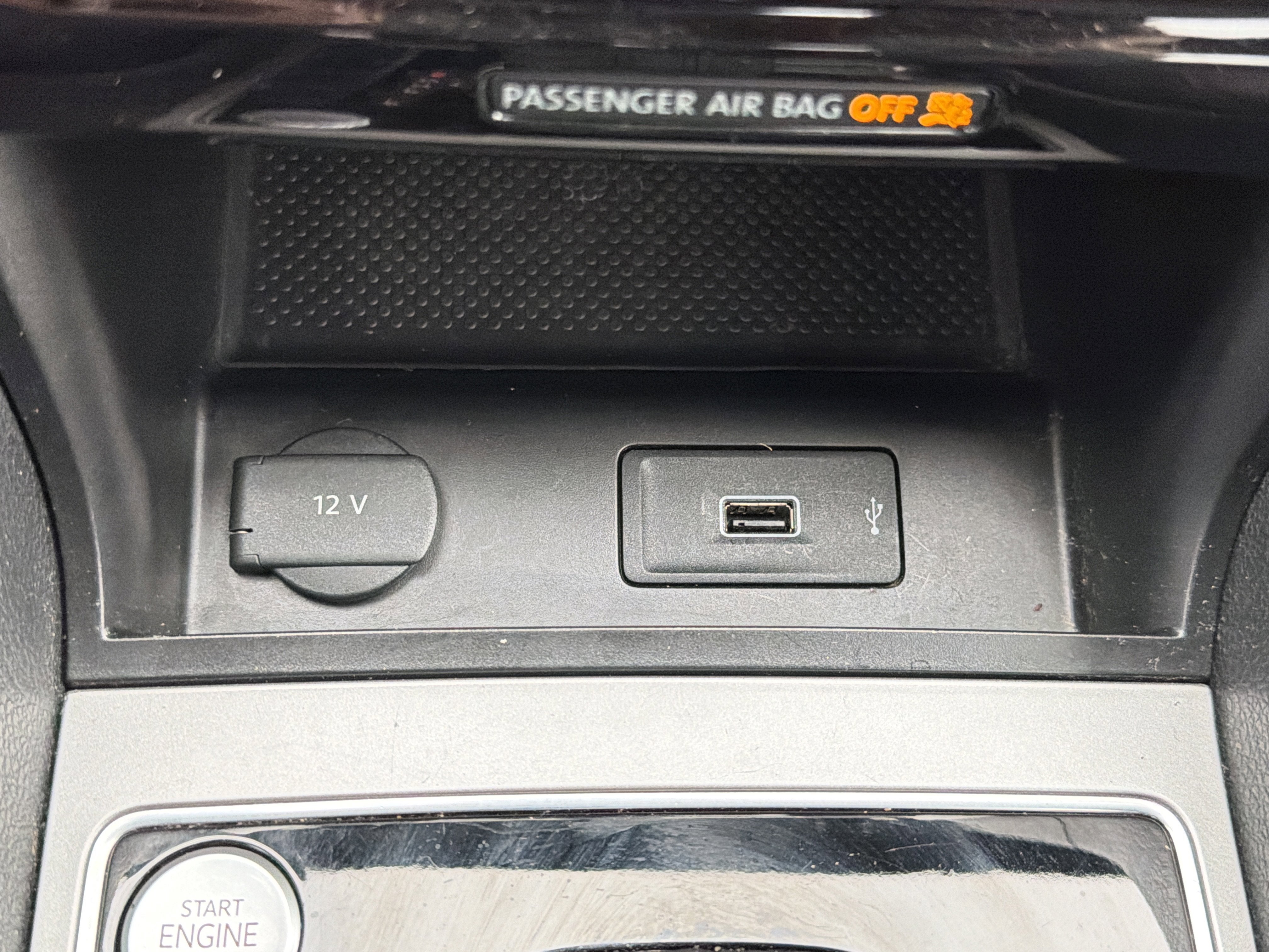 2020 Volkswagen Passat 2.0T R-Line