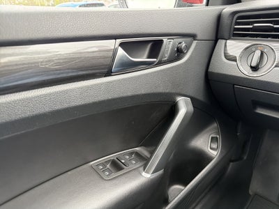 2020 Volkswagen Passat 2.0T R-Line