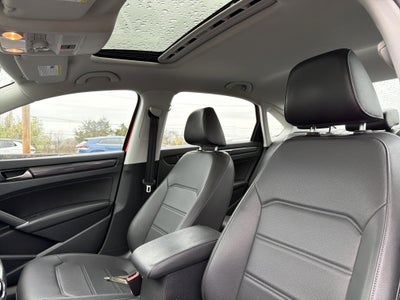 2020 Volkswagen Passat 2.0T R-Line