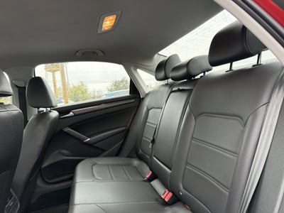 2020 Volkswagen Passat 2.0T R-Line