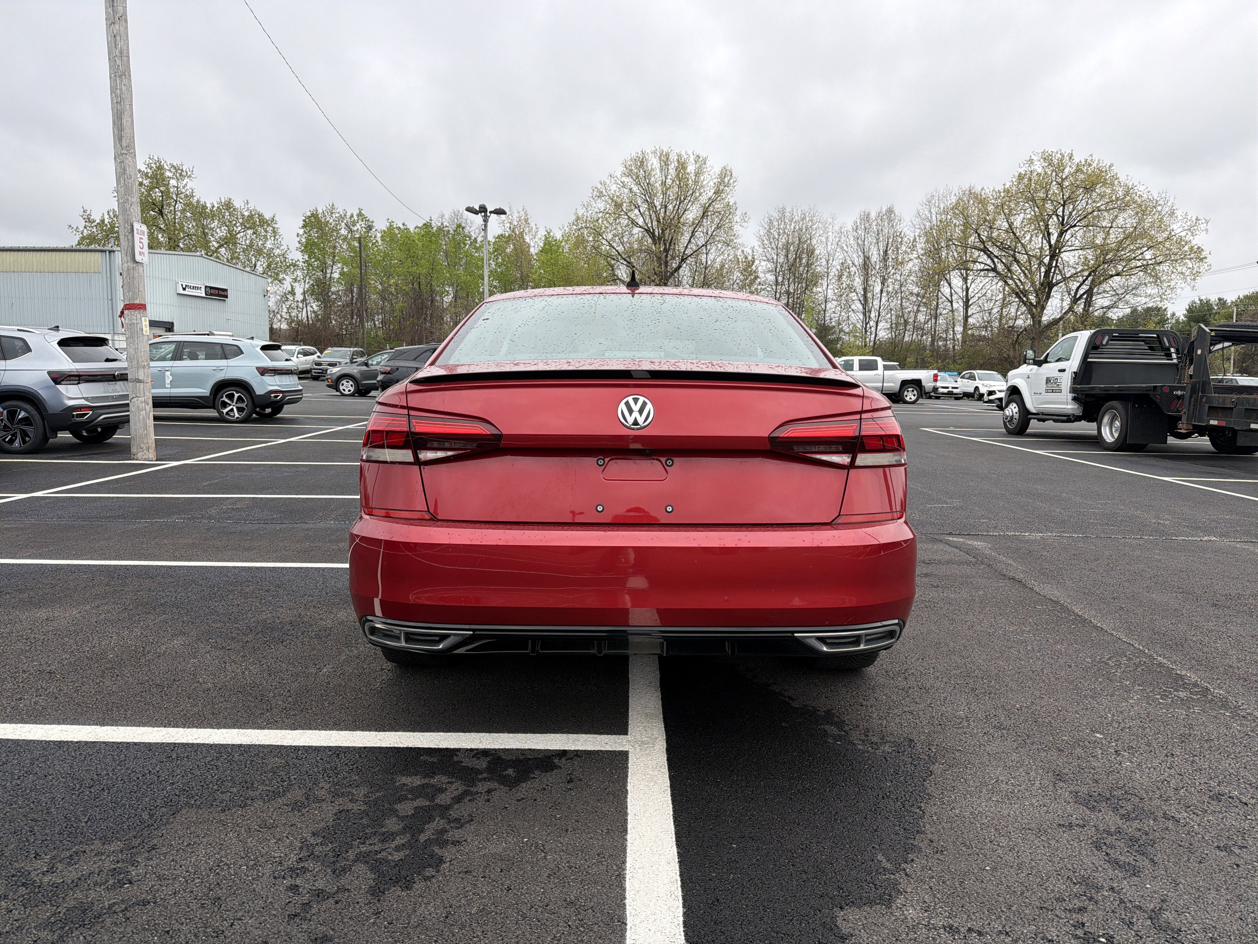 2020 Volkswagen Passat 2.0T R-Line