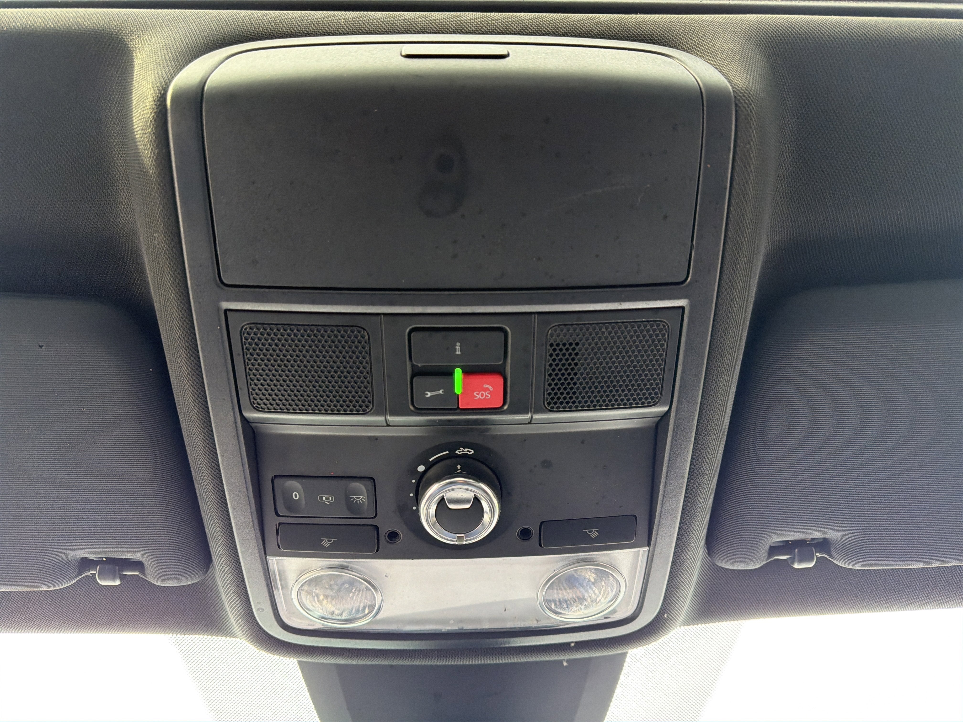 2021 Volkswagen Passat 2.0T R-Line