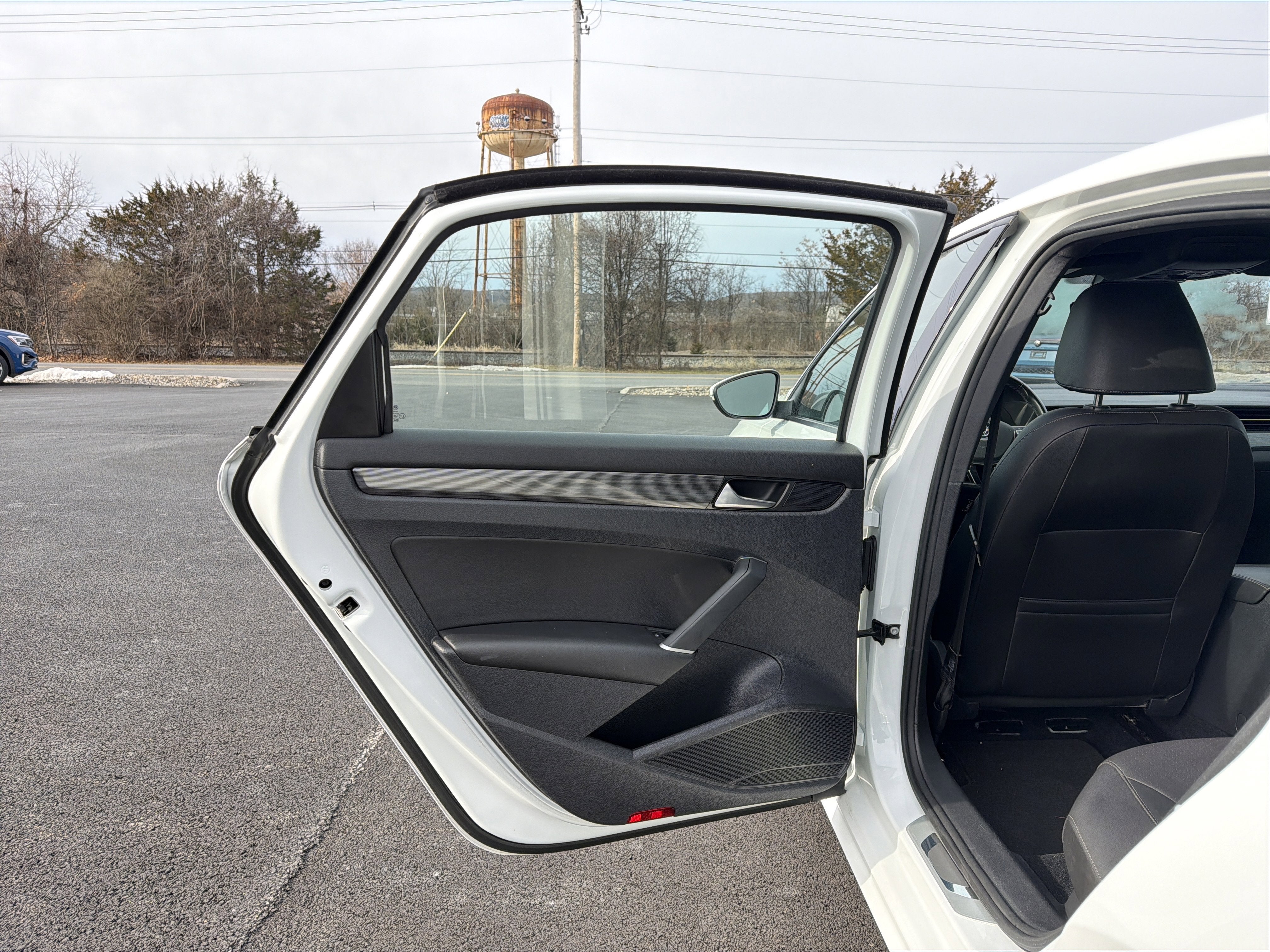 2021 Volkswagen Passat 2.0T R-Line