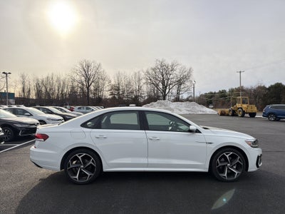 2021 Volkswagen Passat 2.0T R-Line