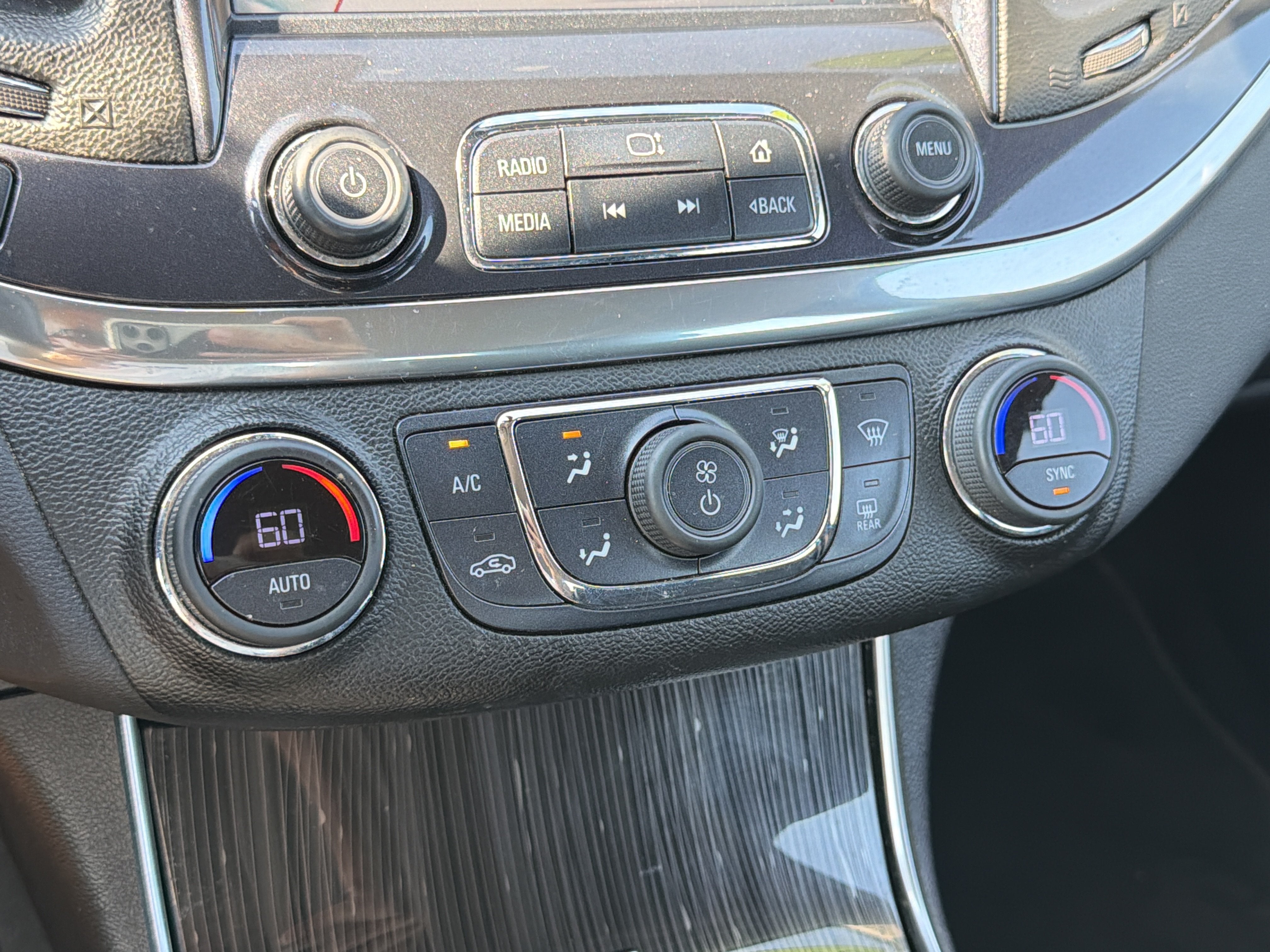 2017 Chevrolet Impala LT 1LT