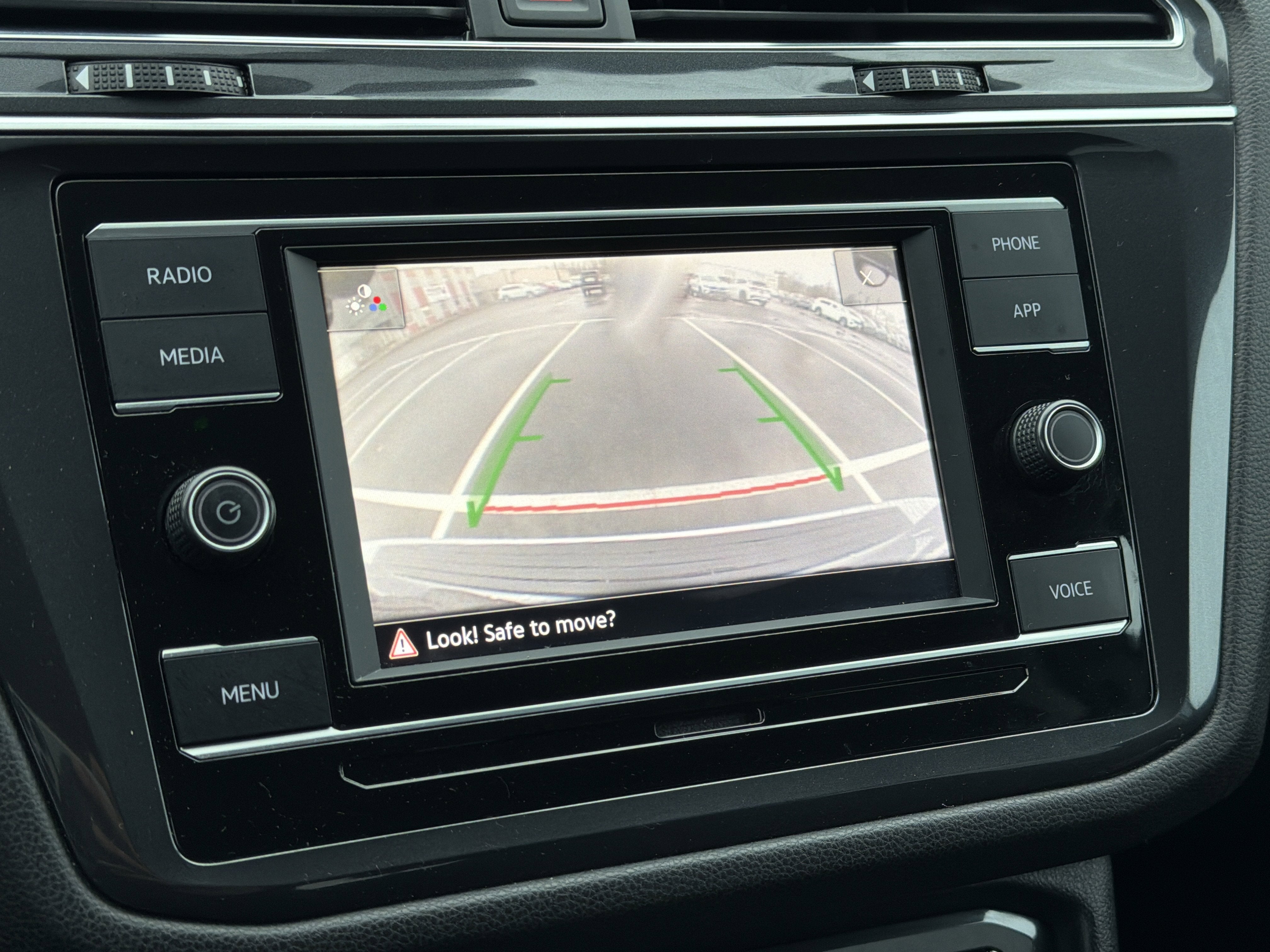 2022 Volkswagen Tiguan 2.0T S